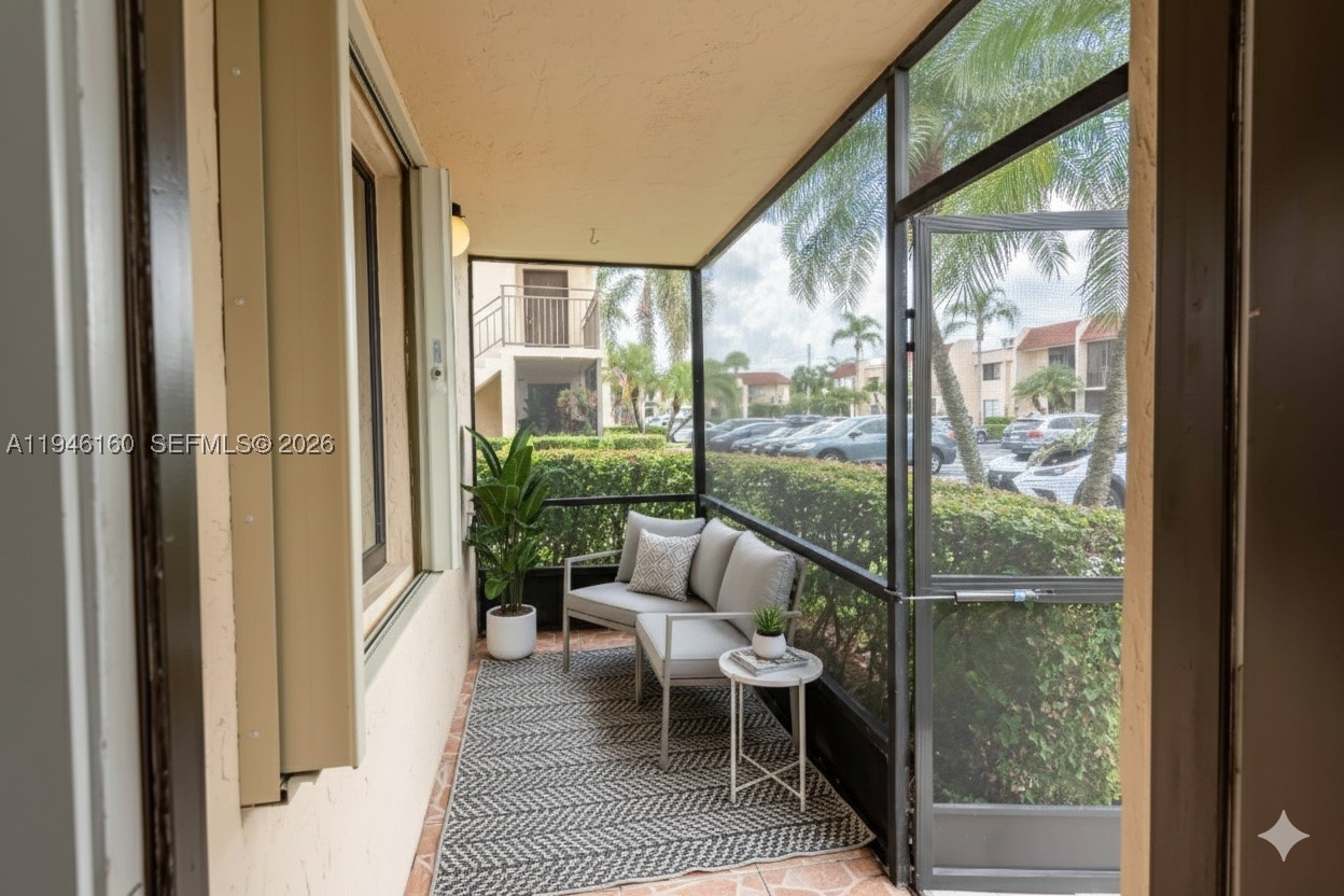 16461 Blatt Blvd #104, Weston FL 33326