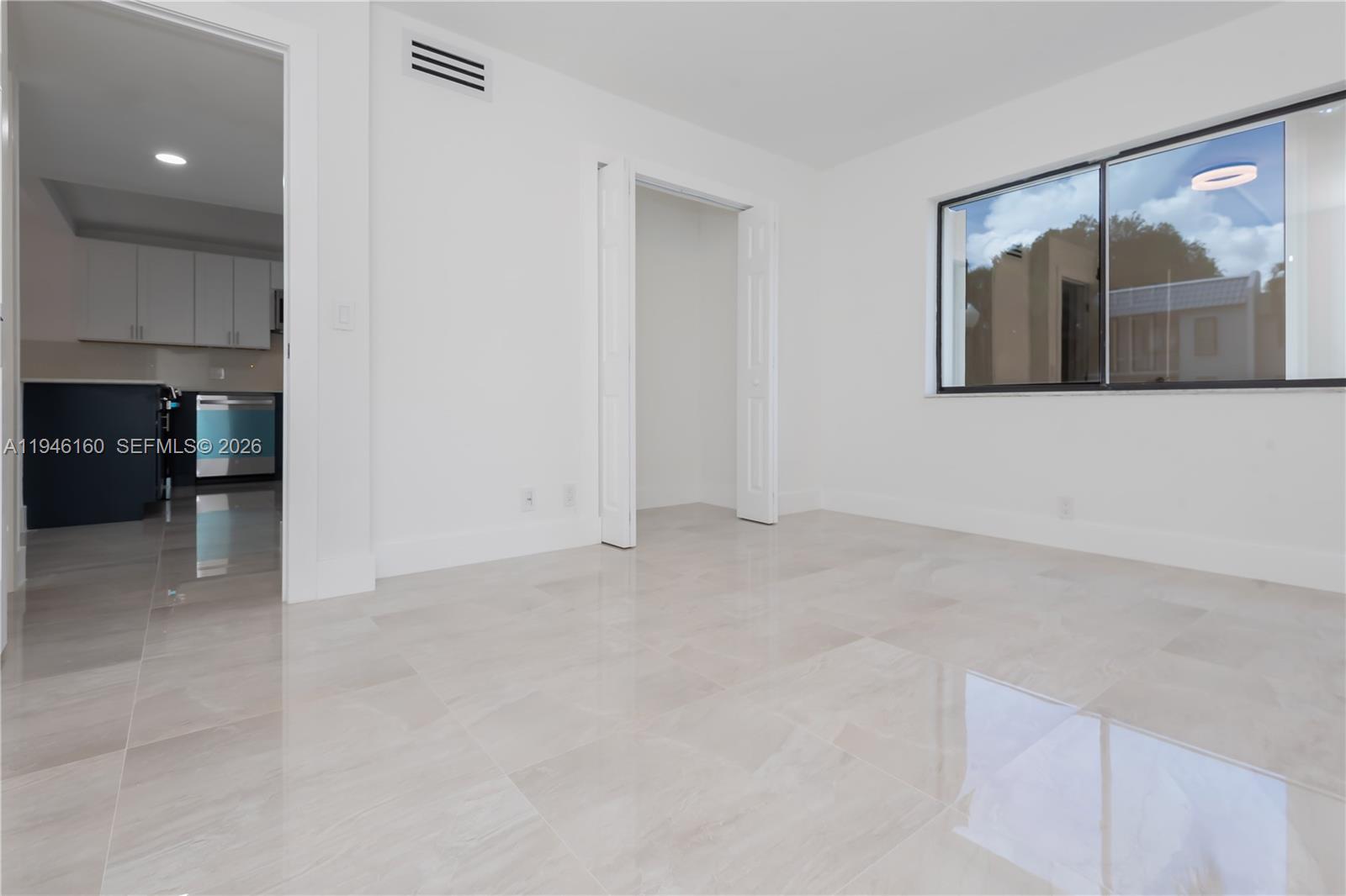 16461 Blatt Blvd #104, Weston FL 33326