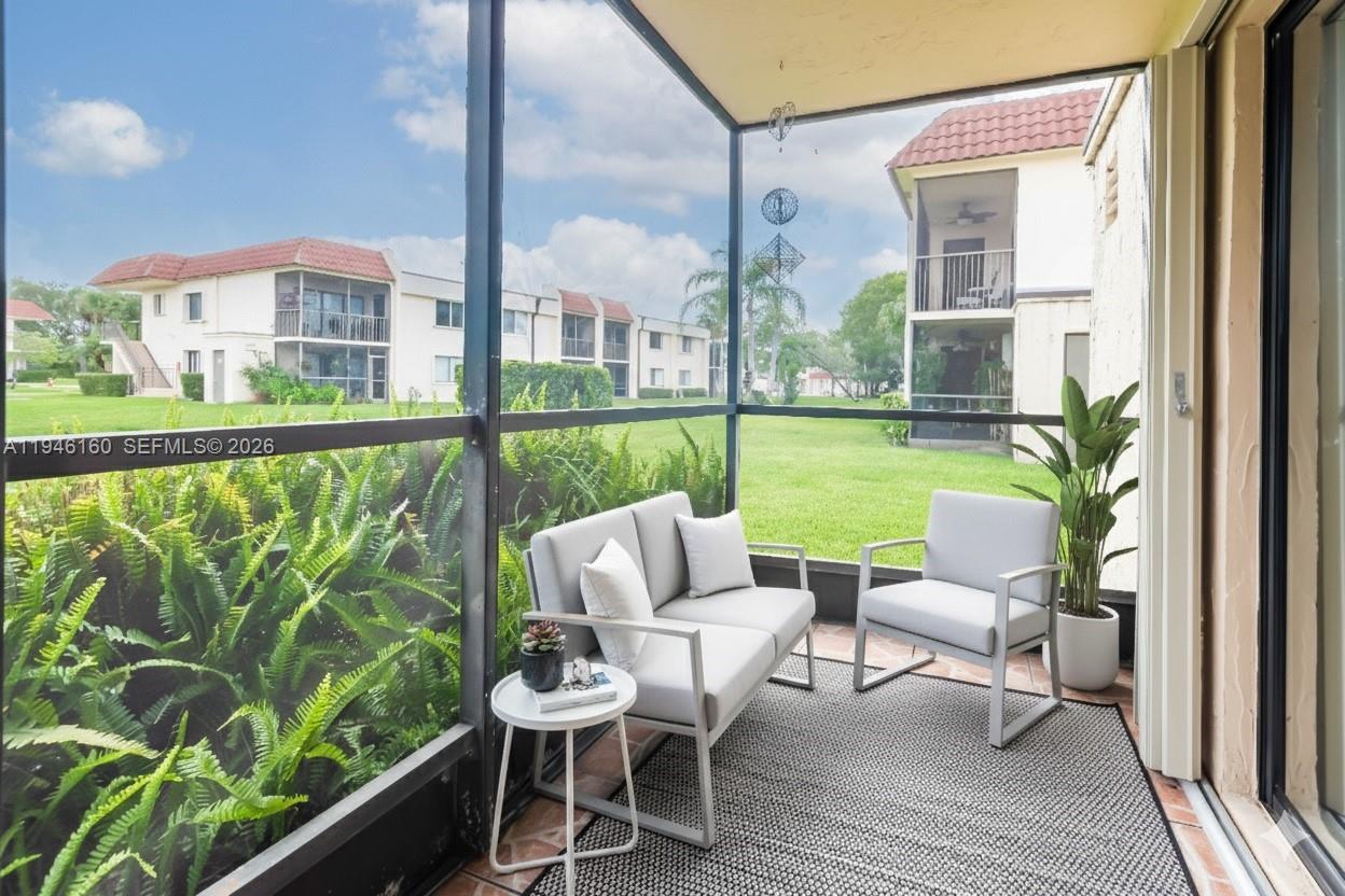 16461 Blatt Blvd #104, Weston FL 33326