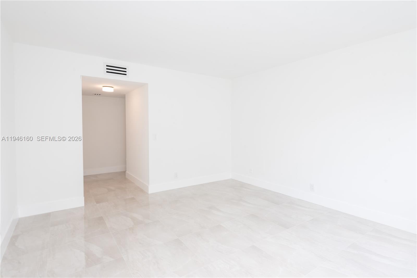 16461 Blatt Blvd #104, Weston FL 33326