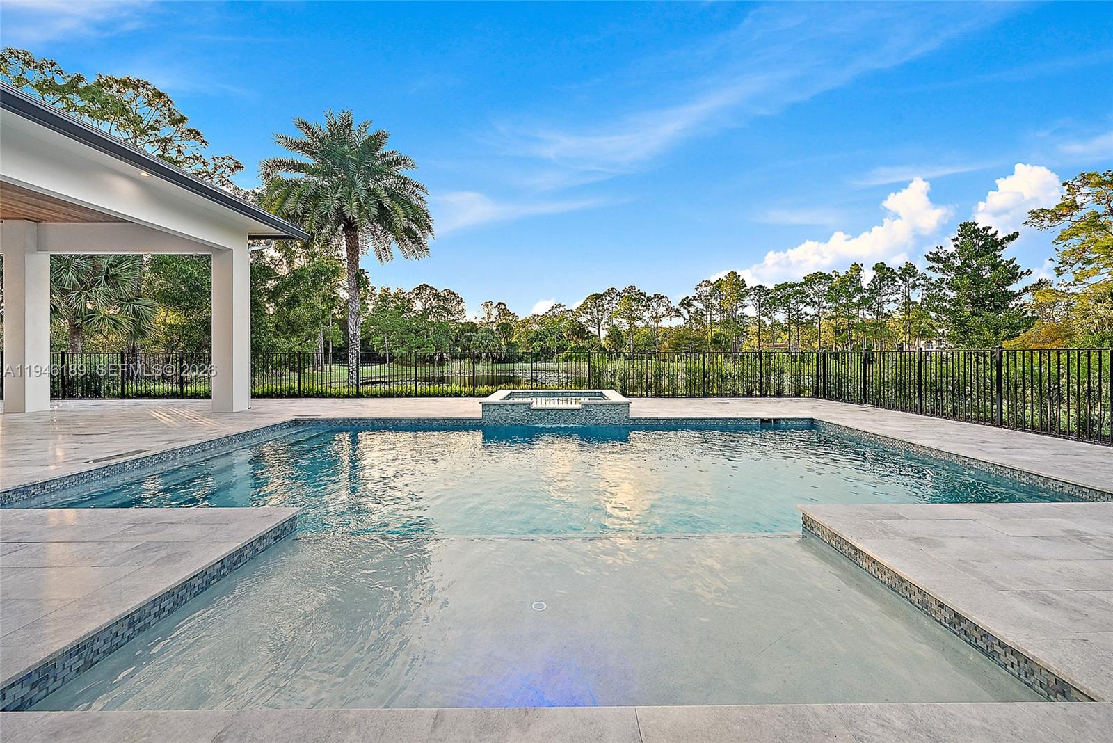 14527 Pepper Bush Dr, Palm Beach Gardens FL 33418