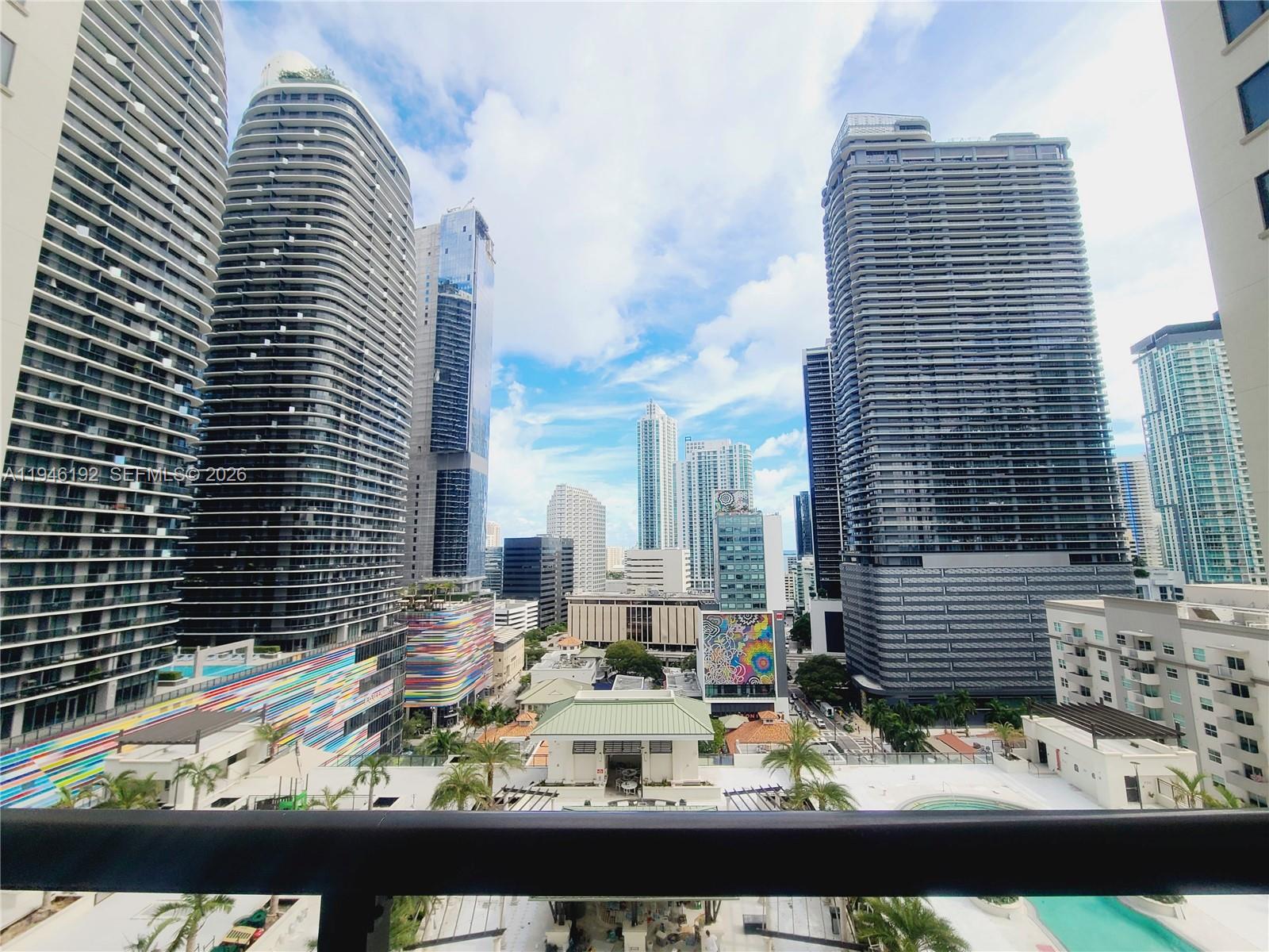 999 SW 1 AVENUE #1808, Miami FL 33130