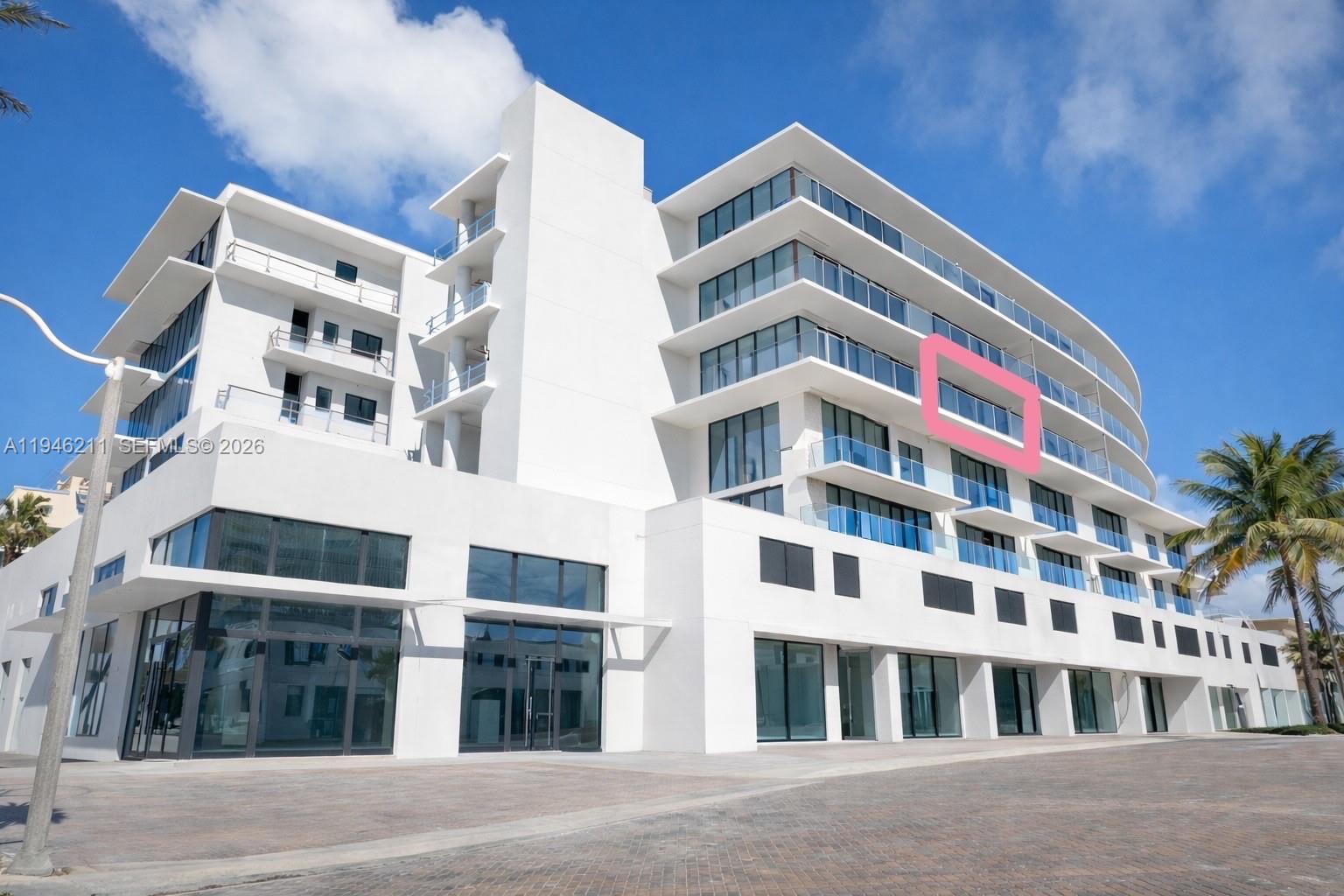 3319 N Ocean Drive #501, Hollywood FL 33019