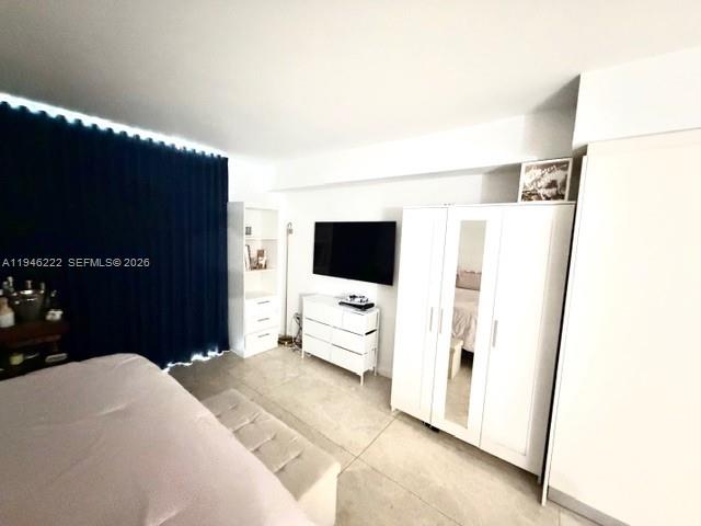 50 Biscayne Blvd #705, Miami FL 33132