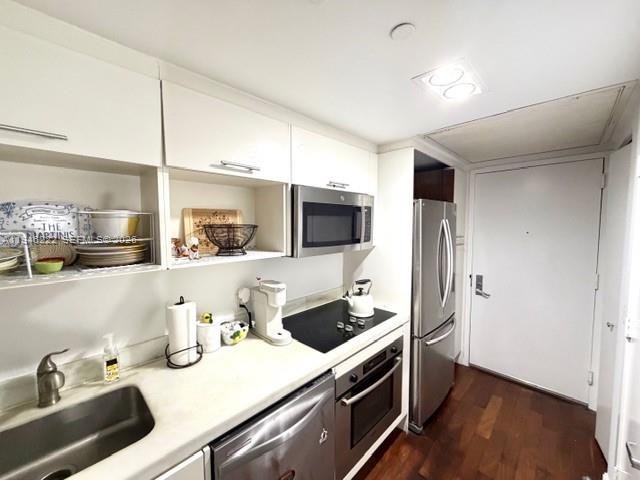 50 Biscayne Blvd #705, Miami FL 33132