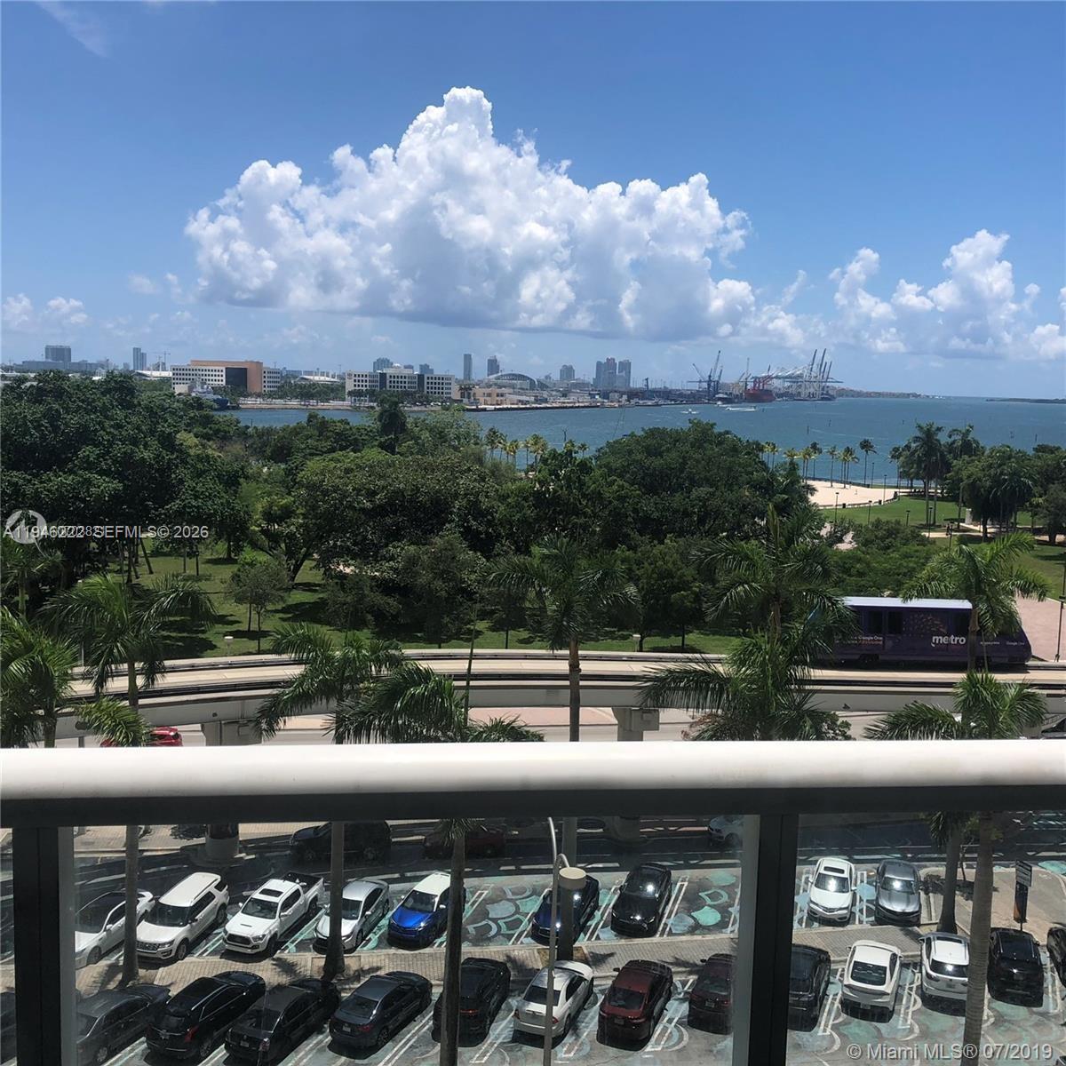 50 Biscayne Blvd #705, Miami FL 33132