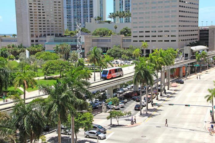 50 Biscayne Blvd #705, Miami FL 33132