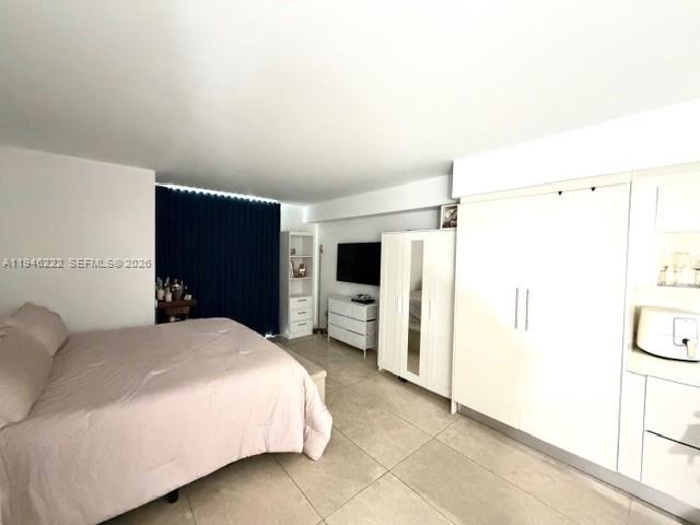 50 Biscayne Blvd #705, Miami FL 33132