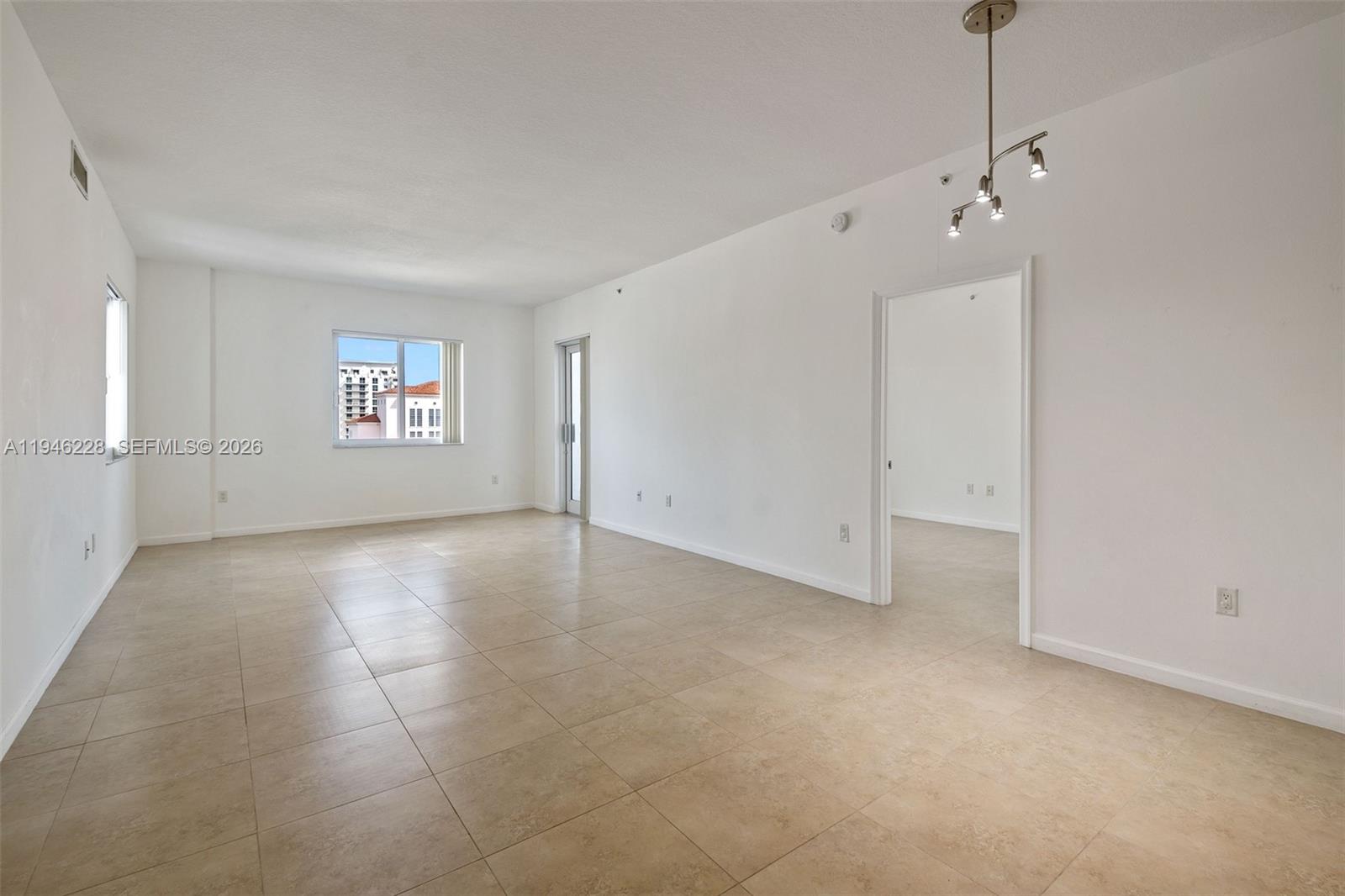 10 Aragon Ave #1110, Coral Gables FL 33134