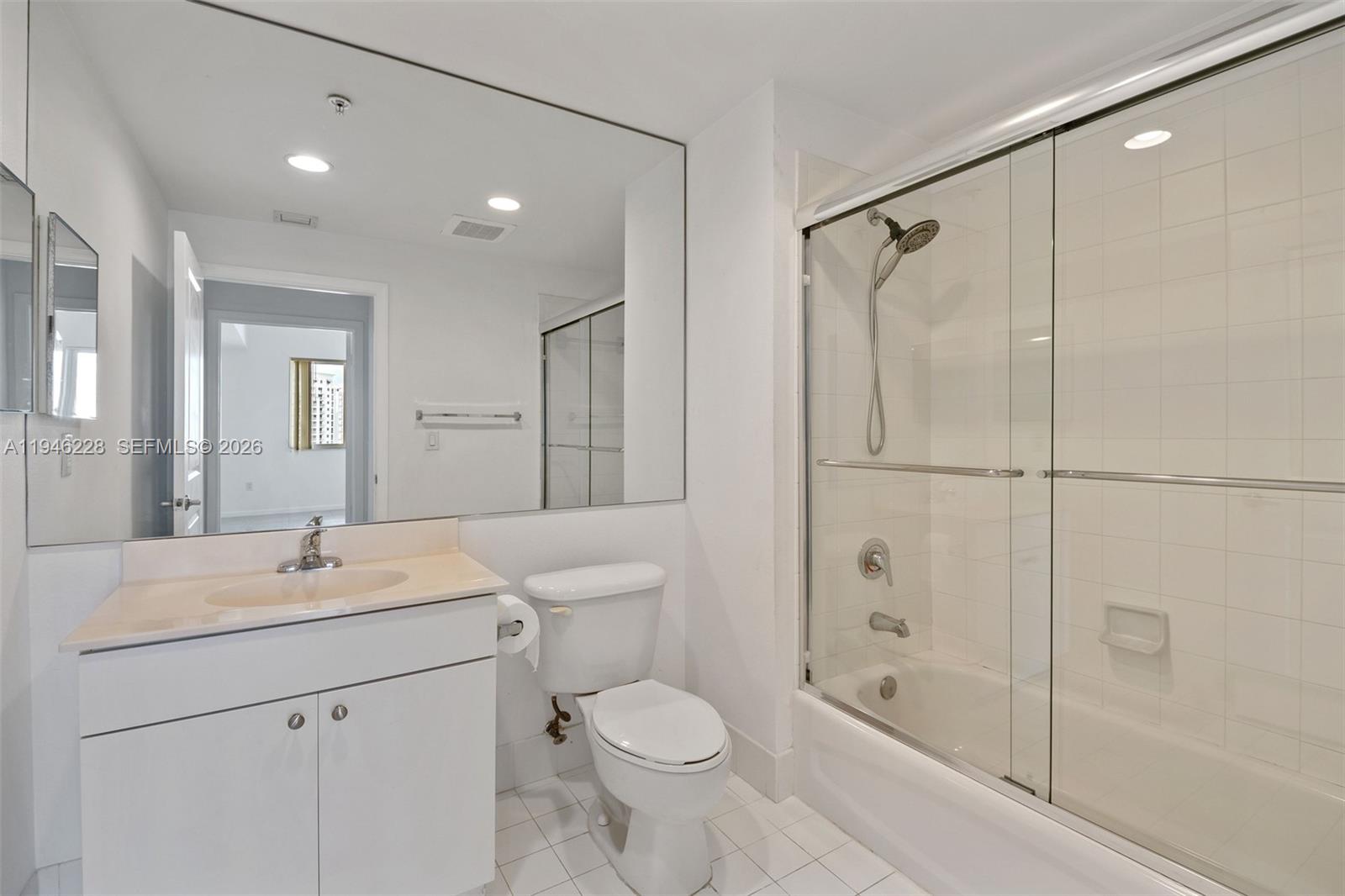 10 Aragon Ave #1110, Coral Gables FL 33134