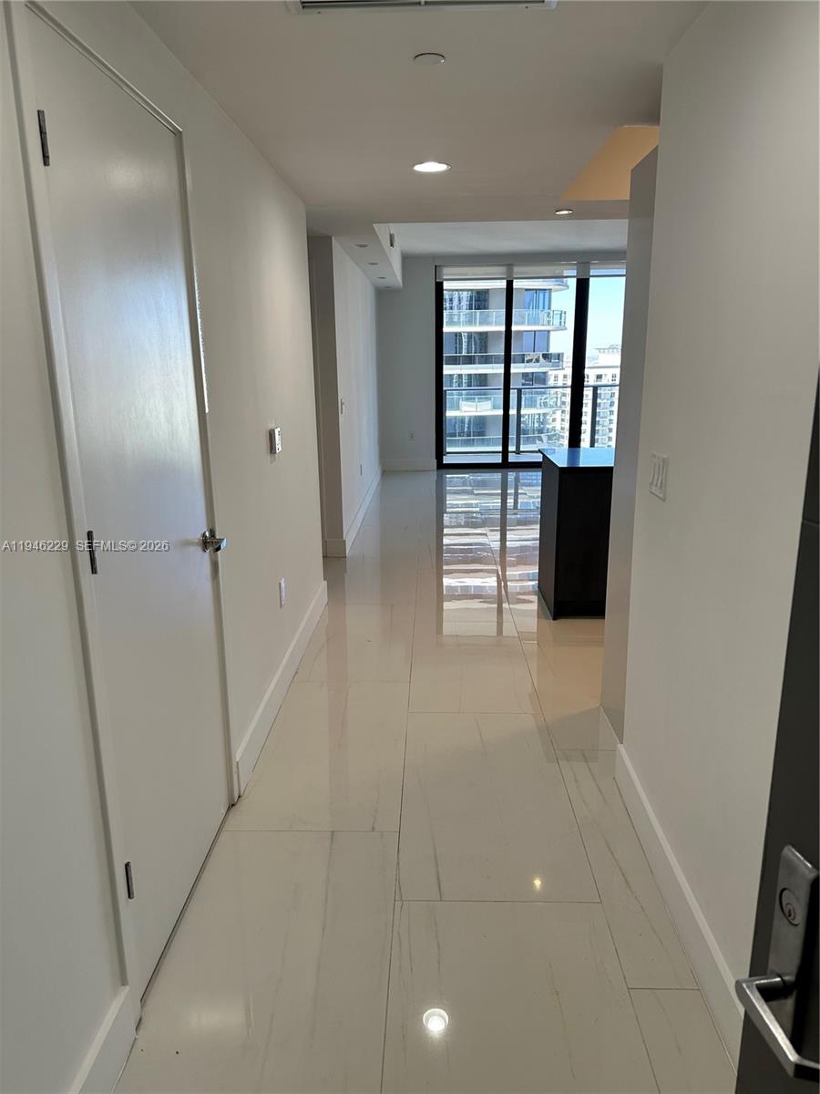 1010 BRICKELL AVE #3809, Miami FL 33131