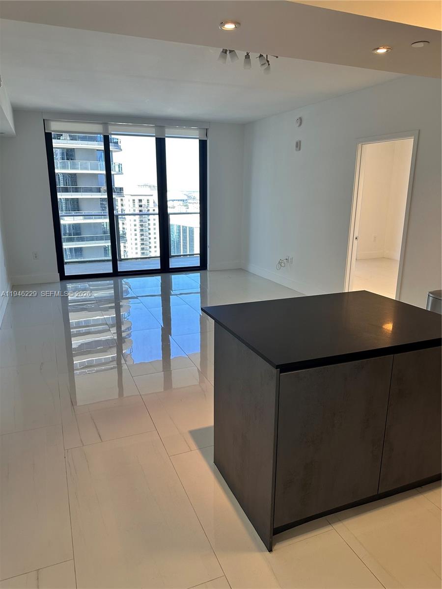 1010 BRICKELL AVE #3809, Miami FL 33131