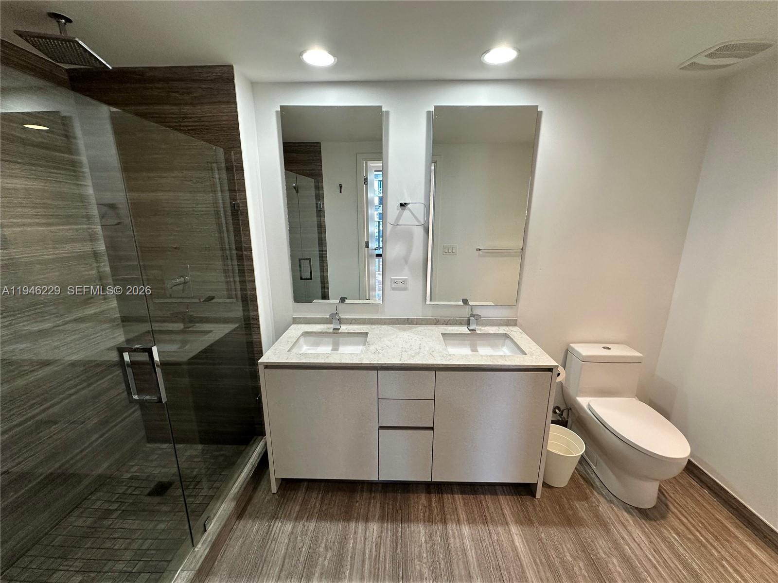 1010 BRICKELL AVE #3809, Miami FL 33131