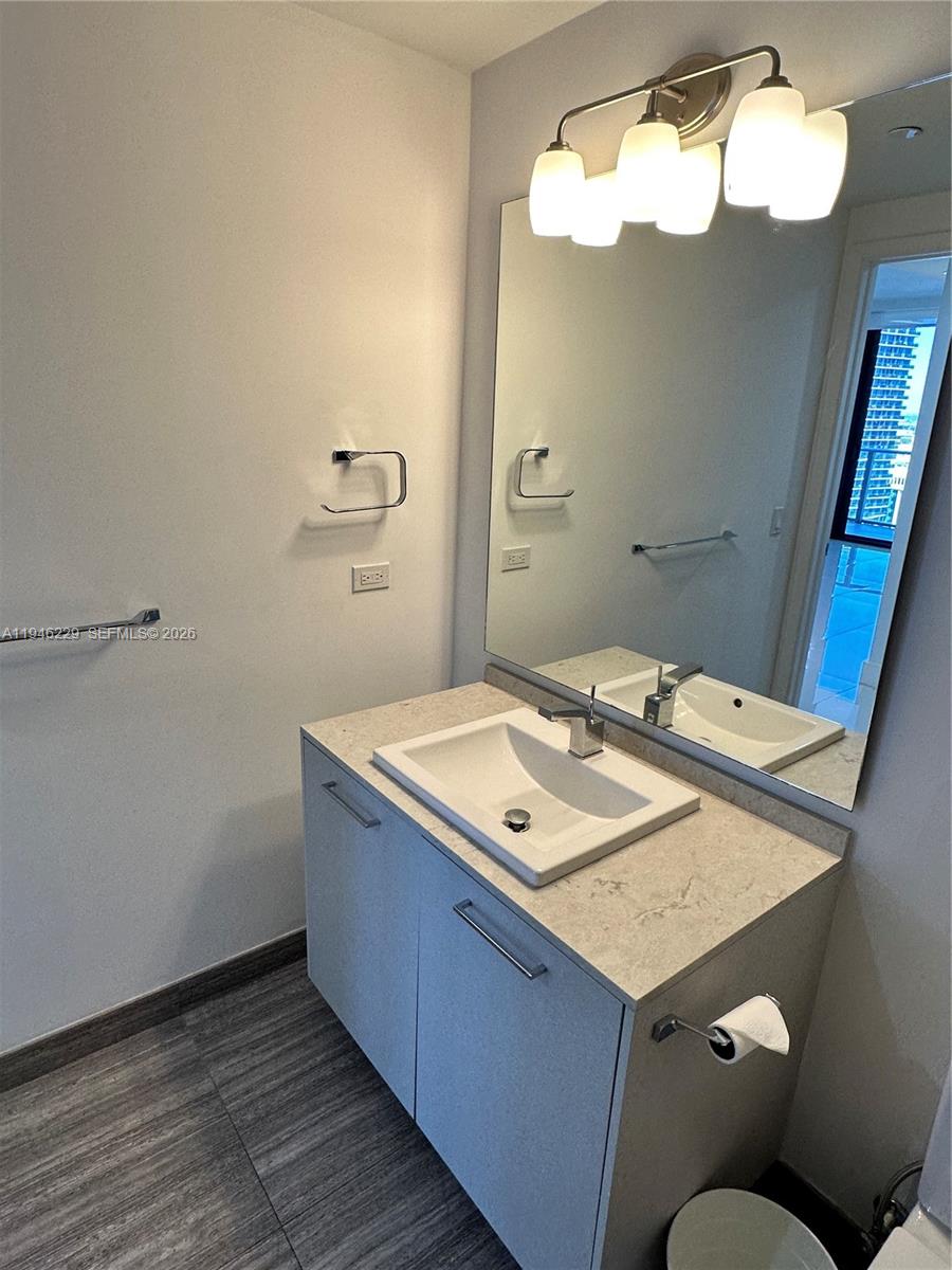 1010 BRICKELL AVE #3809, Miami FL 33131