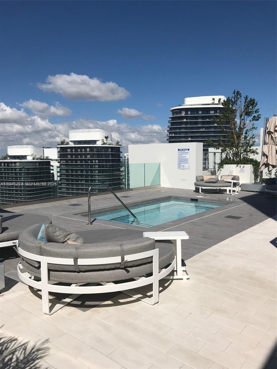 1010 BRICKELL AVE #3809, Miami FL 33131