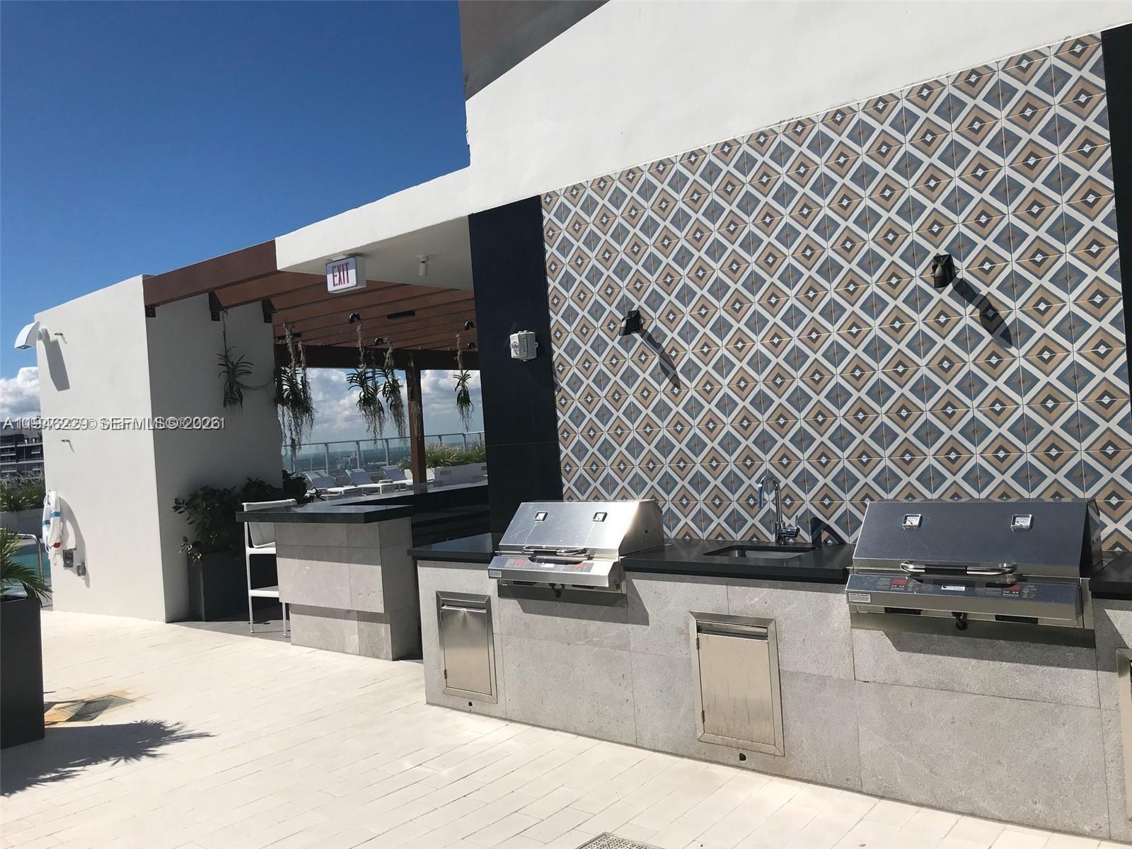 1010 BRICKELL AVE #3809, Miami FL 33131