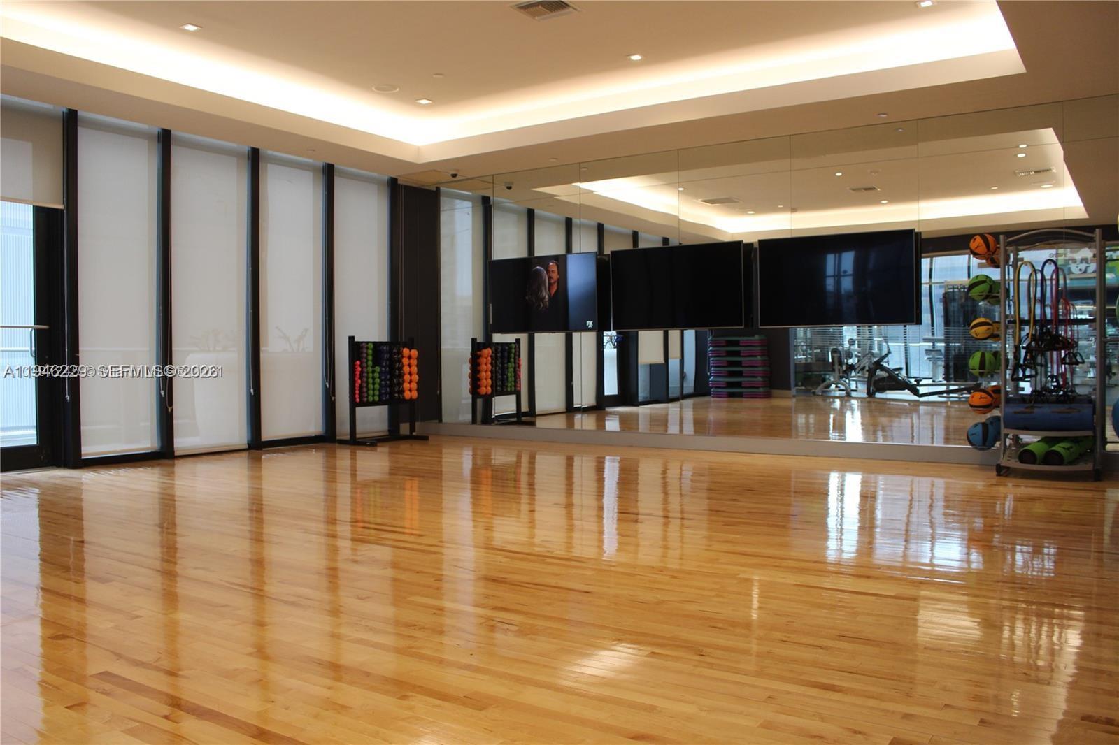 1010 BRICKELL AVE #3809, Miami FL 33131