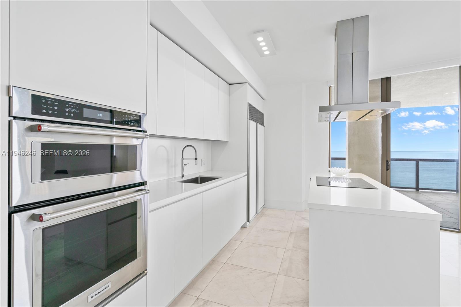 16275 Collins Ave #1501, Sunny Isles Beach FL 33160