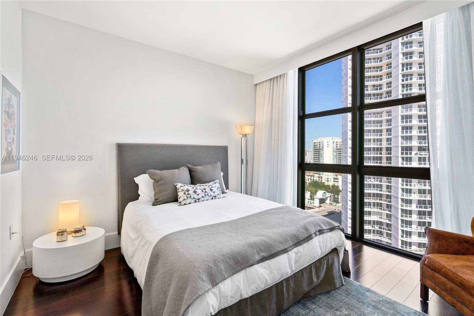 16275 Collins Ave #1501, Sunny Isles Beach FL 33160