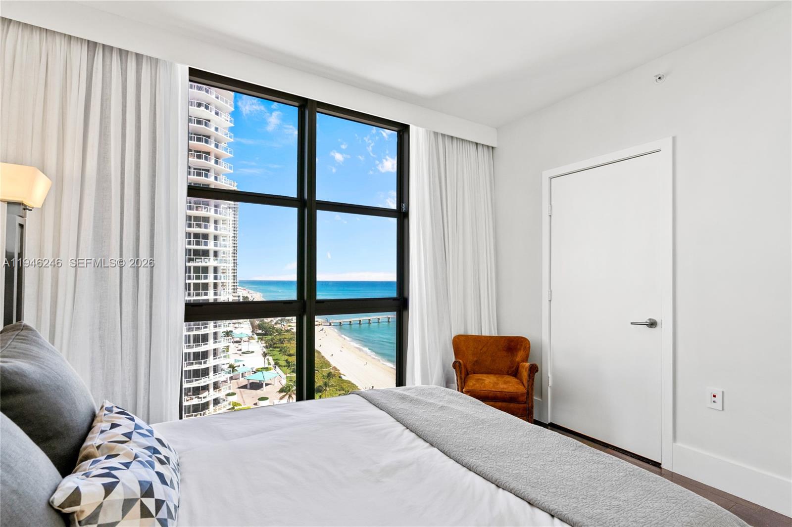16275 Collins Ave #1501, Sunny Isles Beach FL 33160