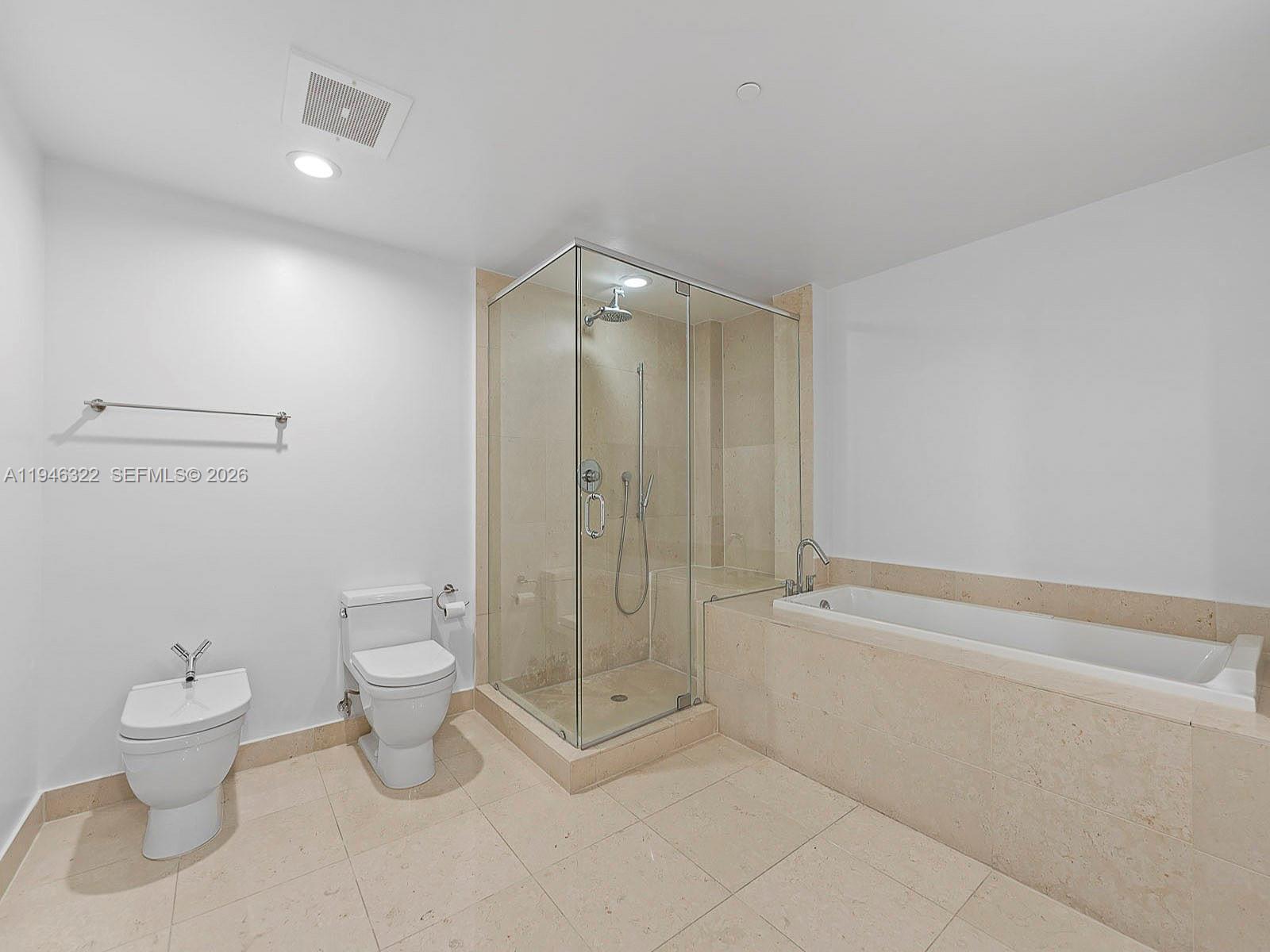495 Brickell Ave #1801, Miami FL 33131