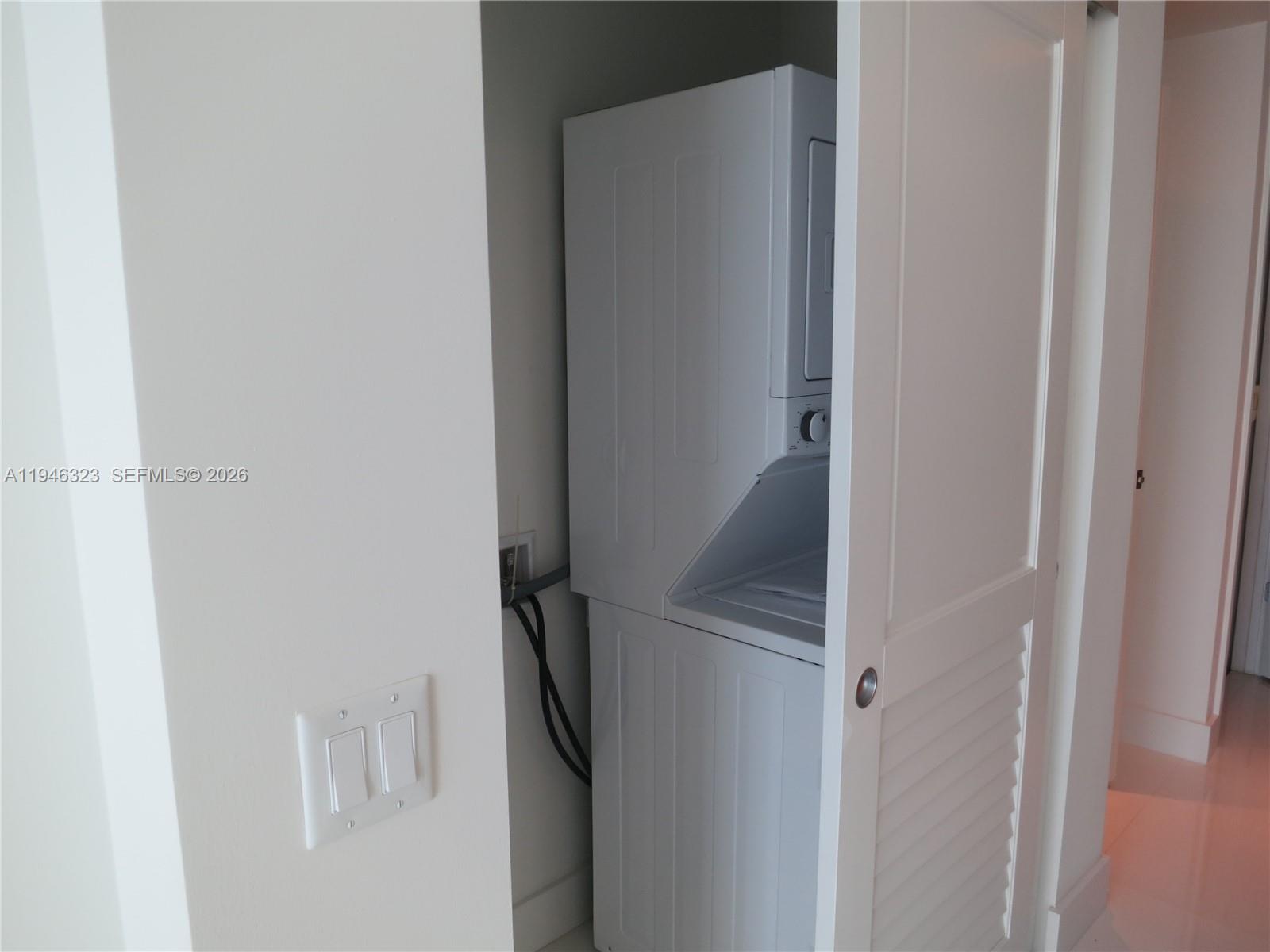 1080 Brickell Ave #1505, Miami FL 33131
