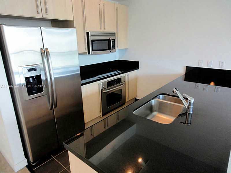 1111 SW 1 AV #1624-N, Miami FL 33130