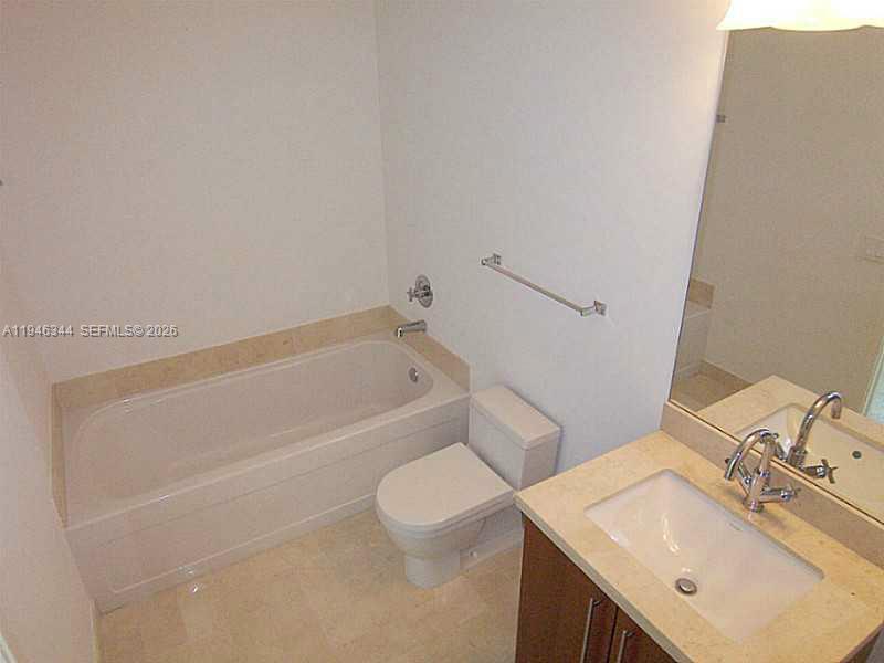 1111 SW 1 AV #1624-N, Miami FL 33130
