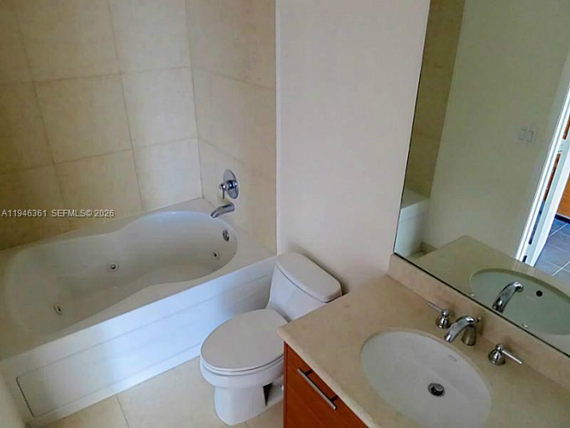 50 BISCAYNE BL #4509, Miami FL 33132