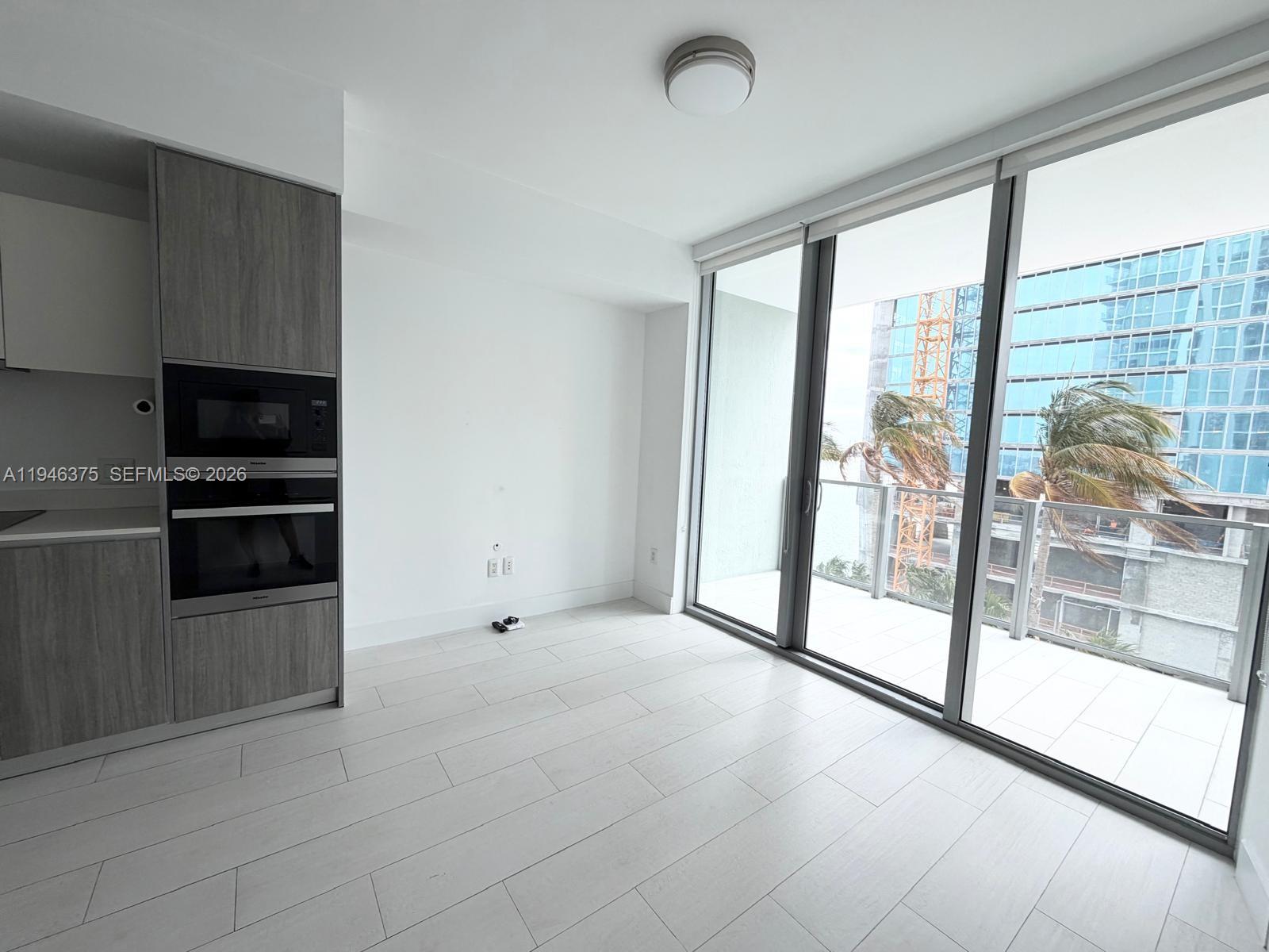 2900 NE 7 AV #808, Miami FL 33137
