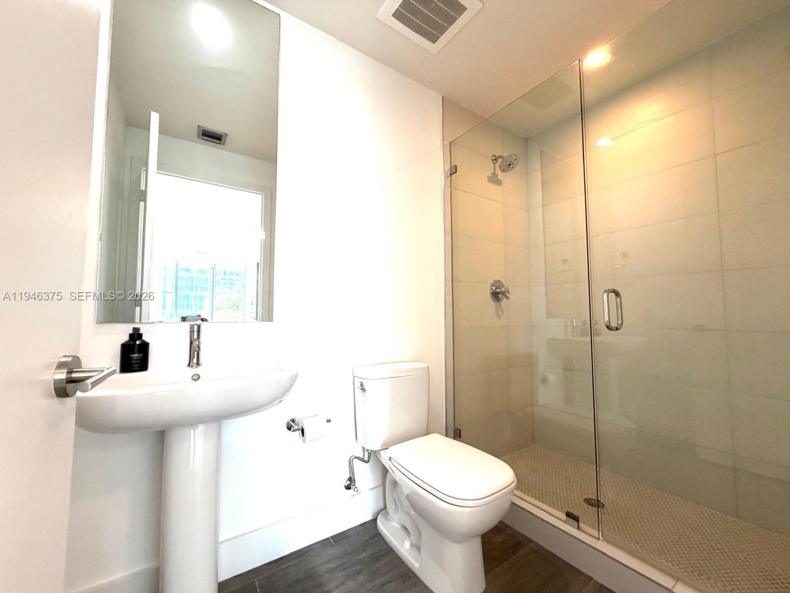 2900 NE 7 AV #808, Miami FL 33137