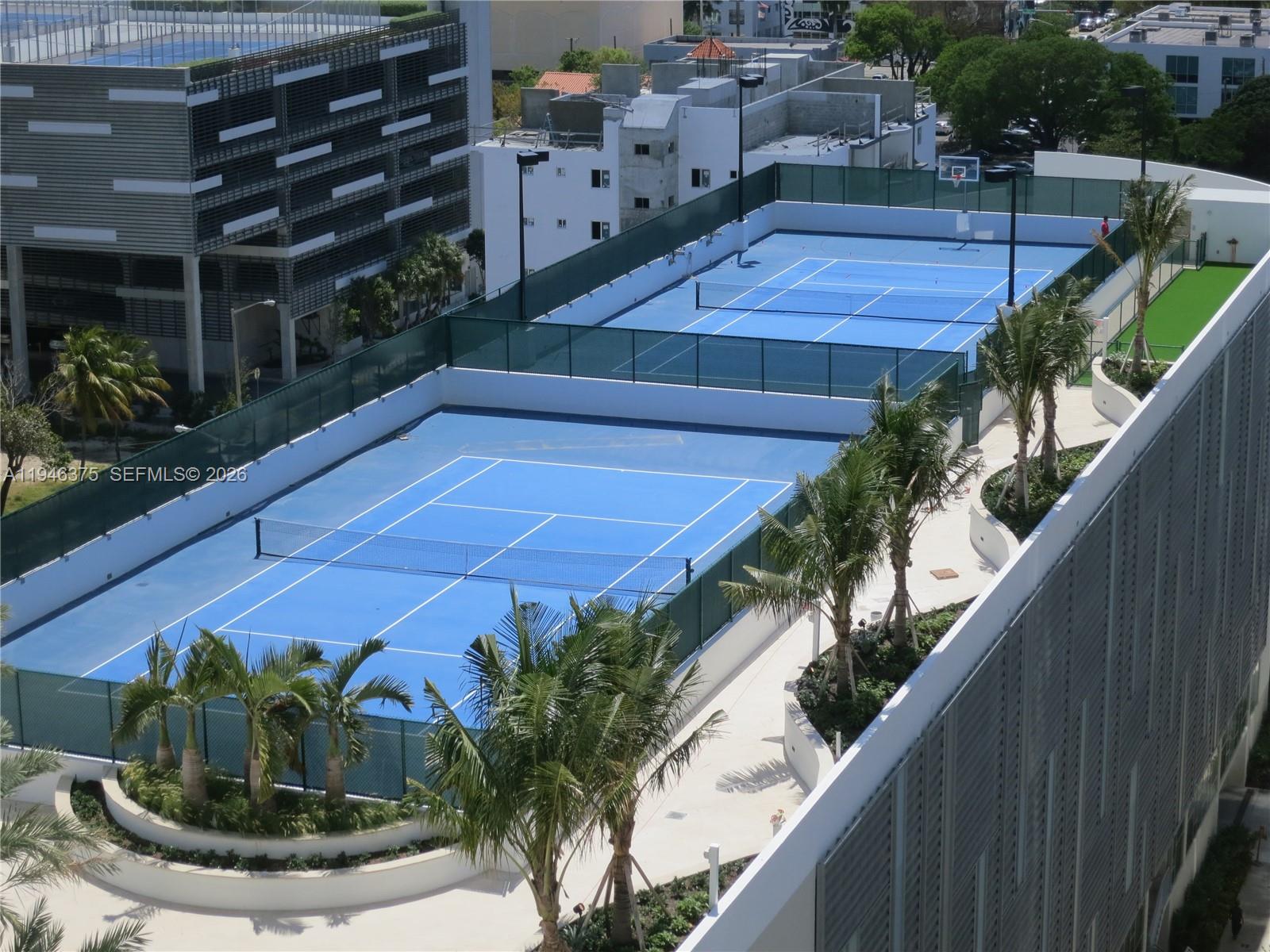 2900 NE 7 AV #808, Miami FL 33137