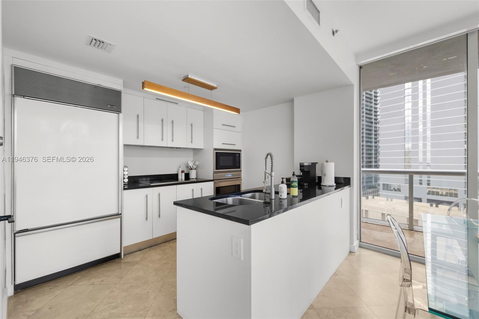 485 Brickell Ave #1804, Miami FL 33131