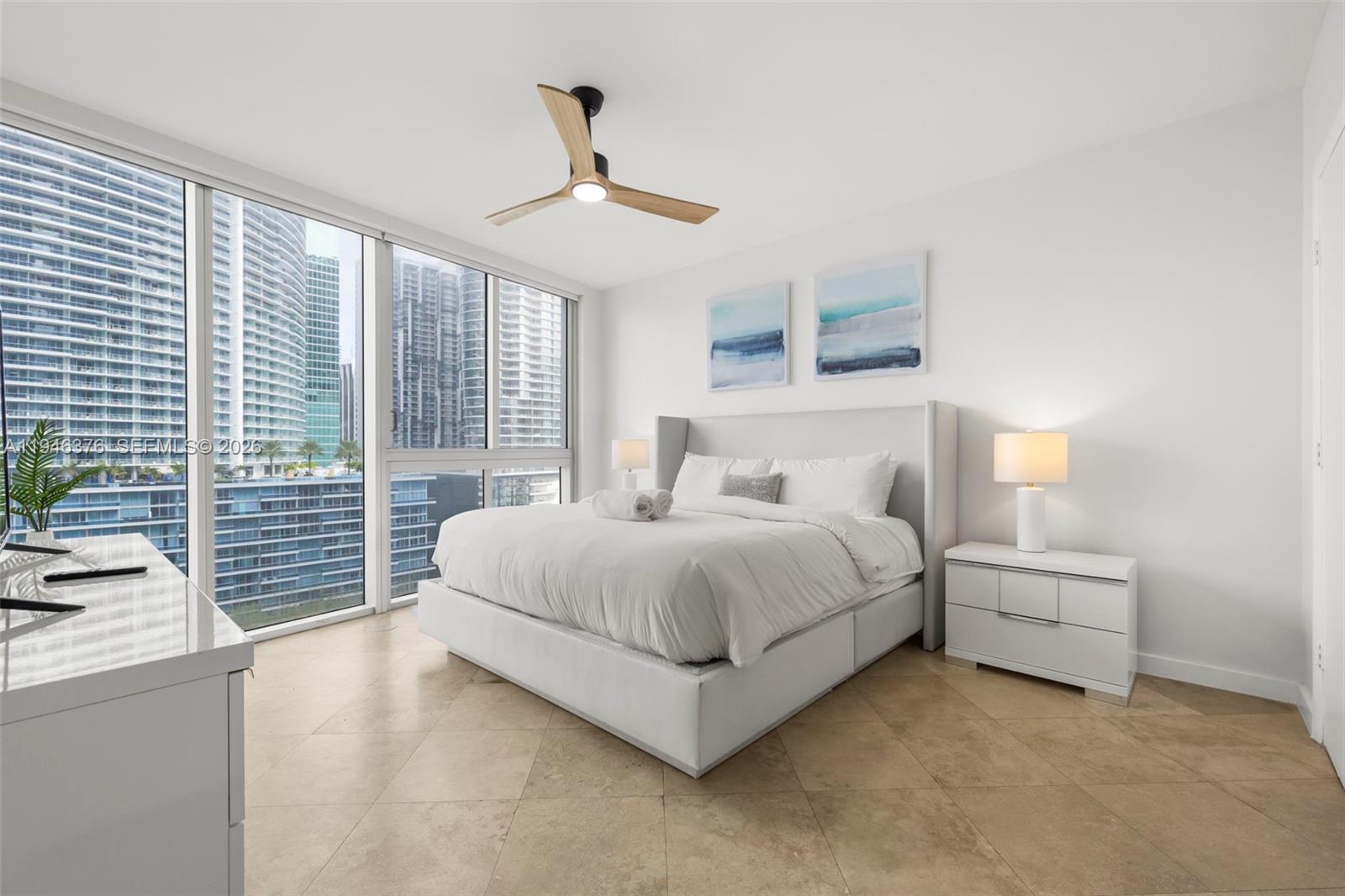 485 Brickell Ave #1804, Miami FL 33131