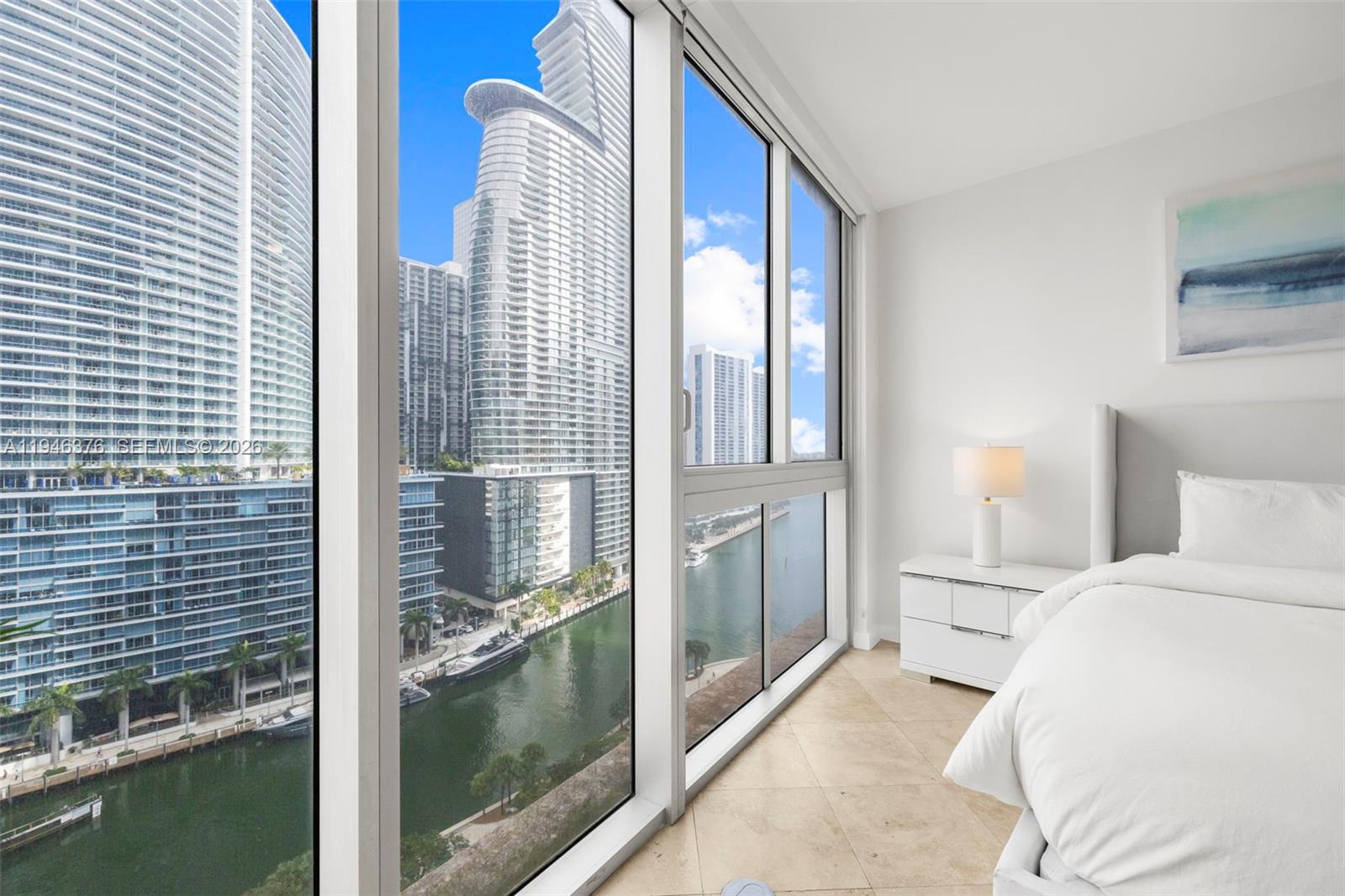 485 Brickell Ave #1804, Miami FL 33131