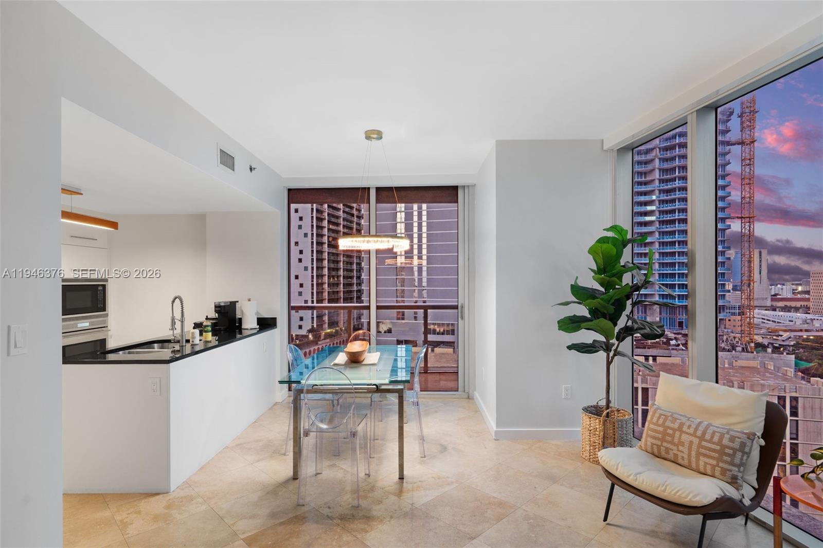 485 Brickell Ave #1804, Miami FL 33131