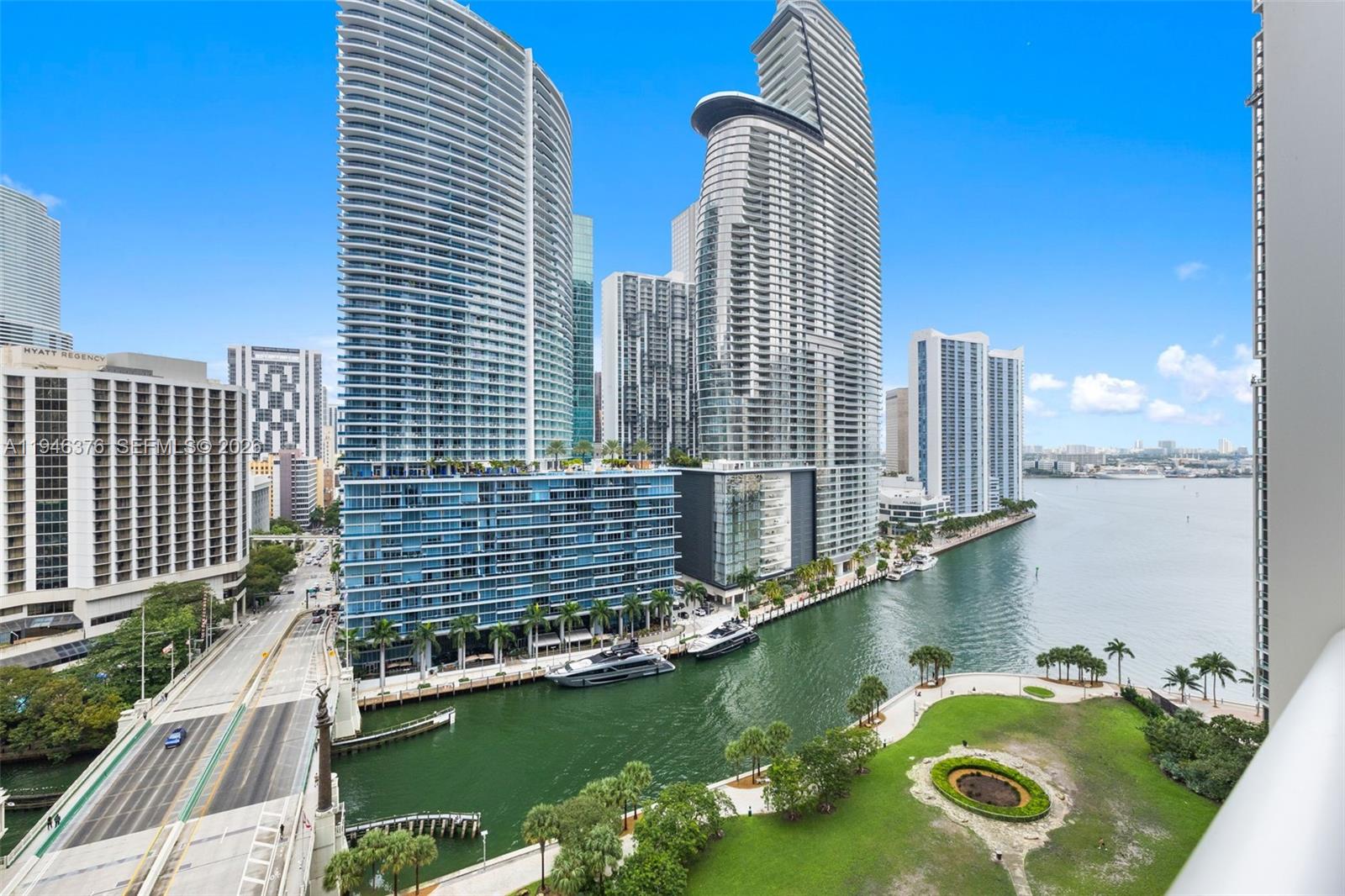 485 Brickell Ave #1804, Miami FL 33131