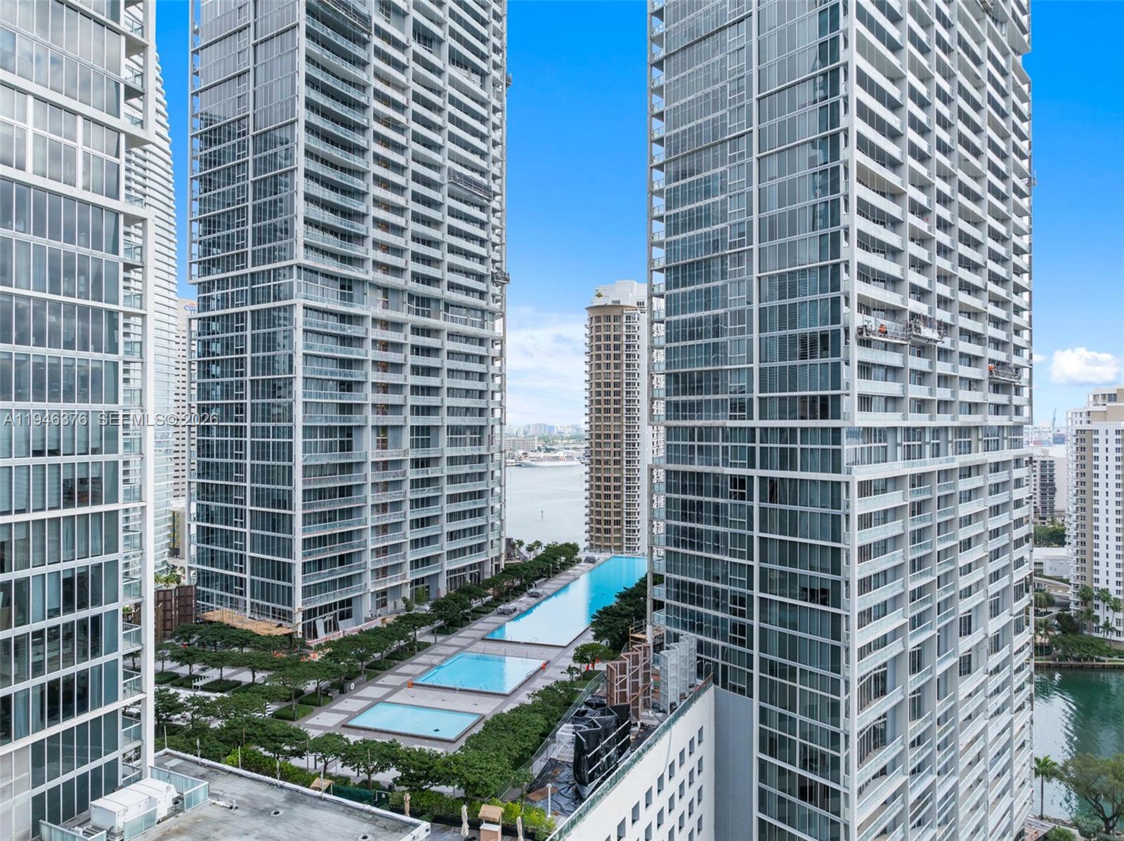 485 Brickell Ave #1804, Miami FL 33131
