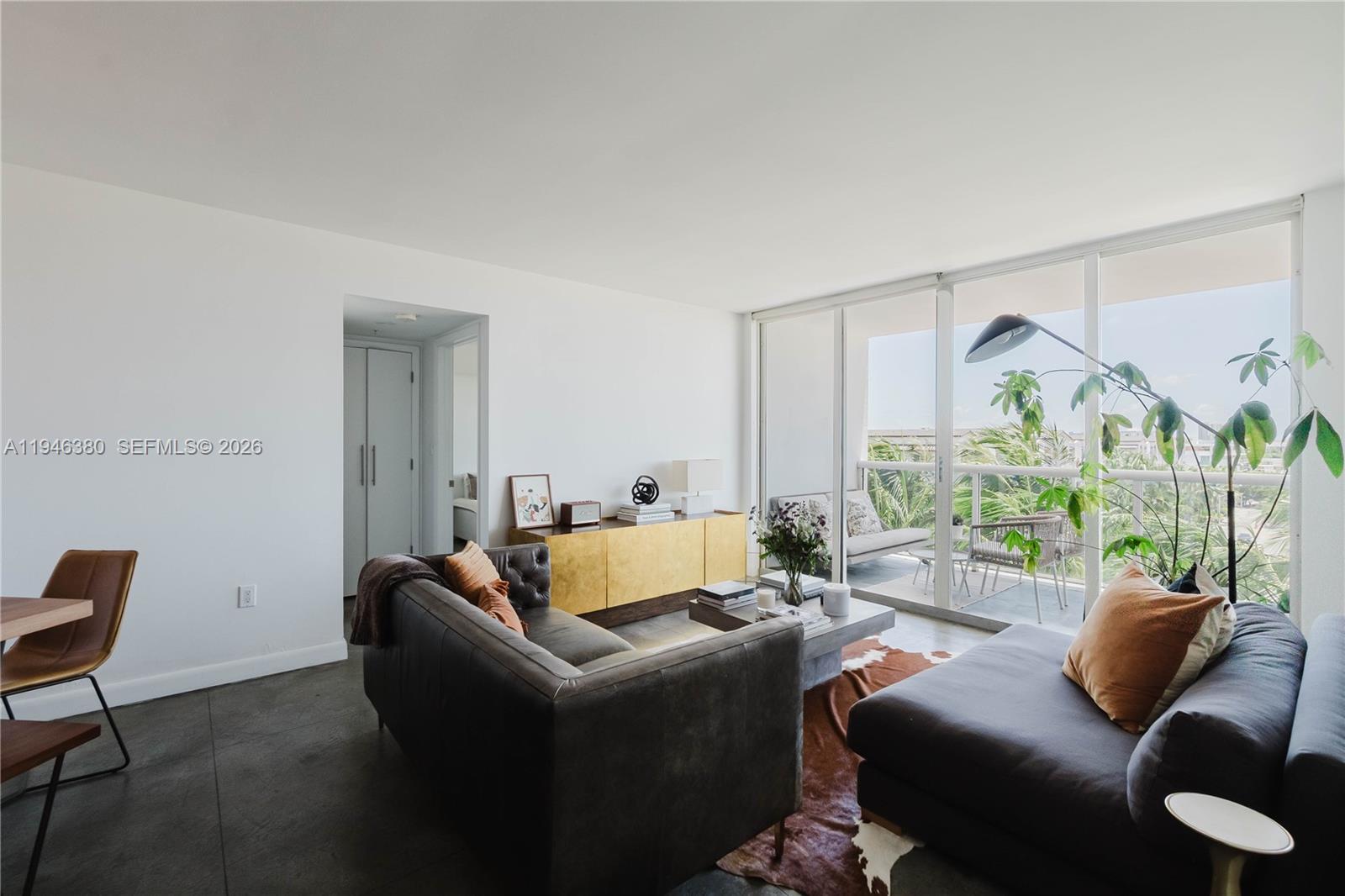 1900 Sunset Harbour Dr #703, Miami Beach FL 33139