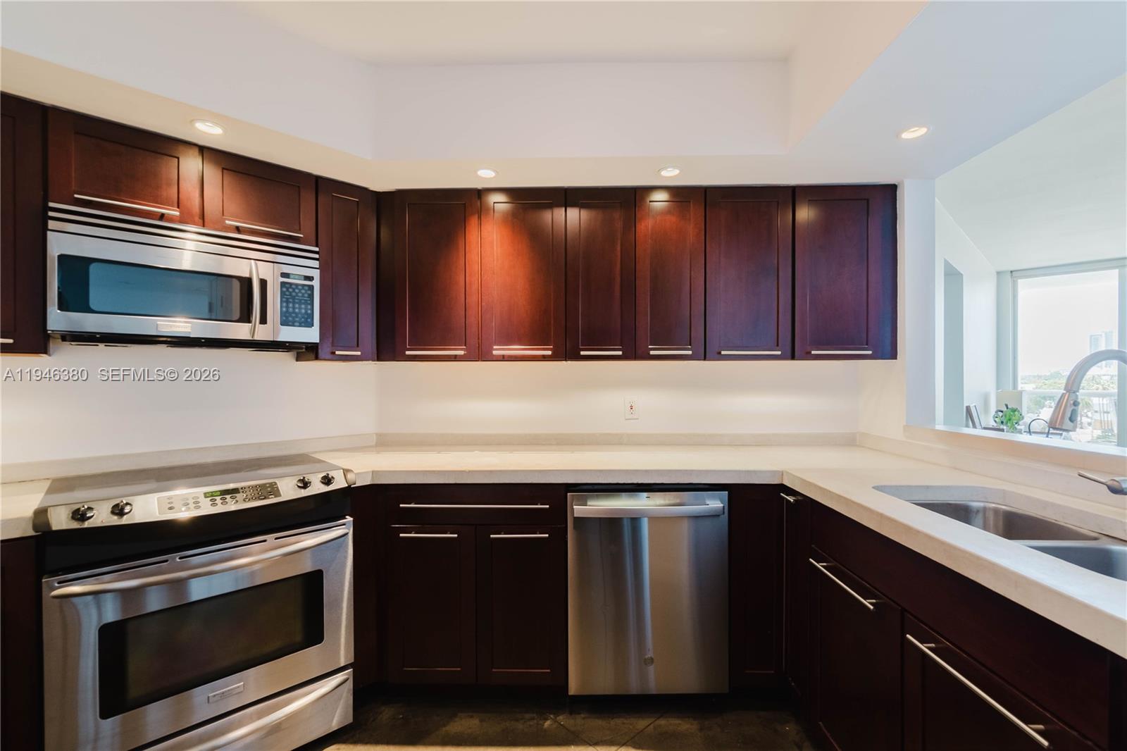 1900 Sunset Harbour Dr #703, Miami Beach FL 33139