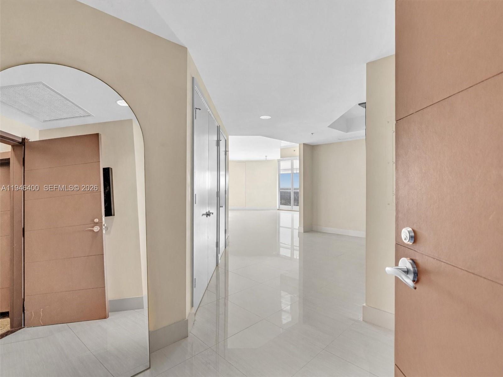17301 Biscayne Blvd #2301, North Miami Beach FL 33160