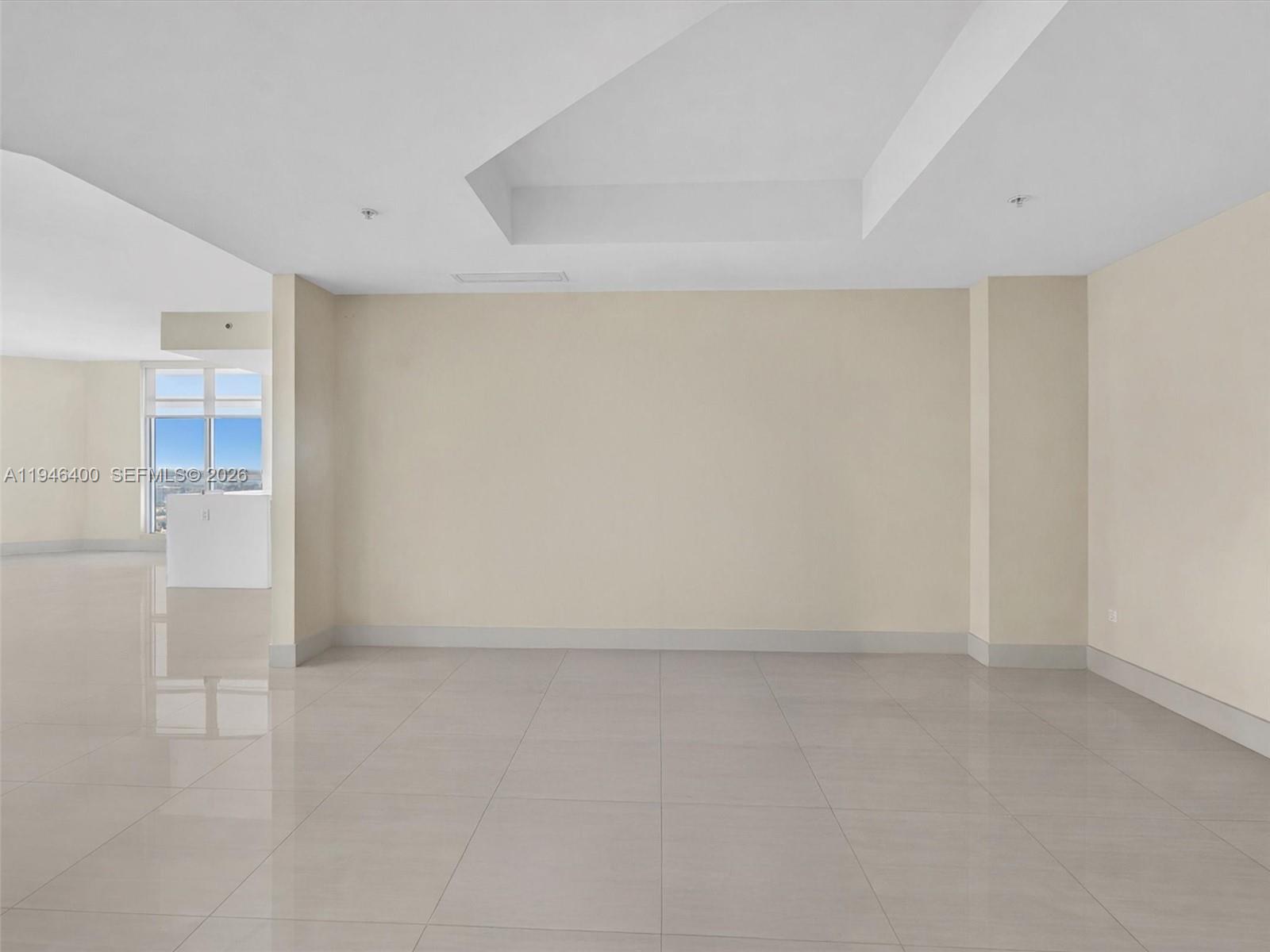 17301 Biscayne Blvd #2301, North Miami Beach FL 33160