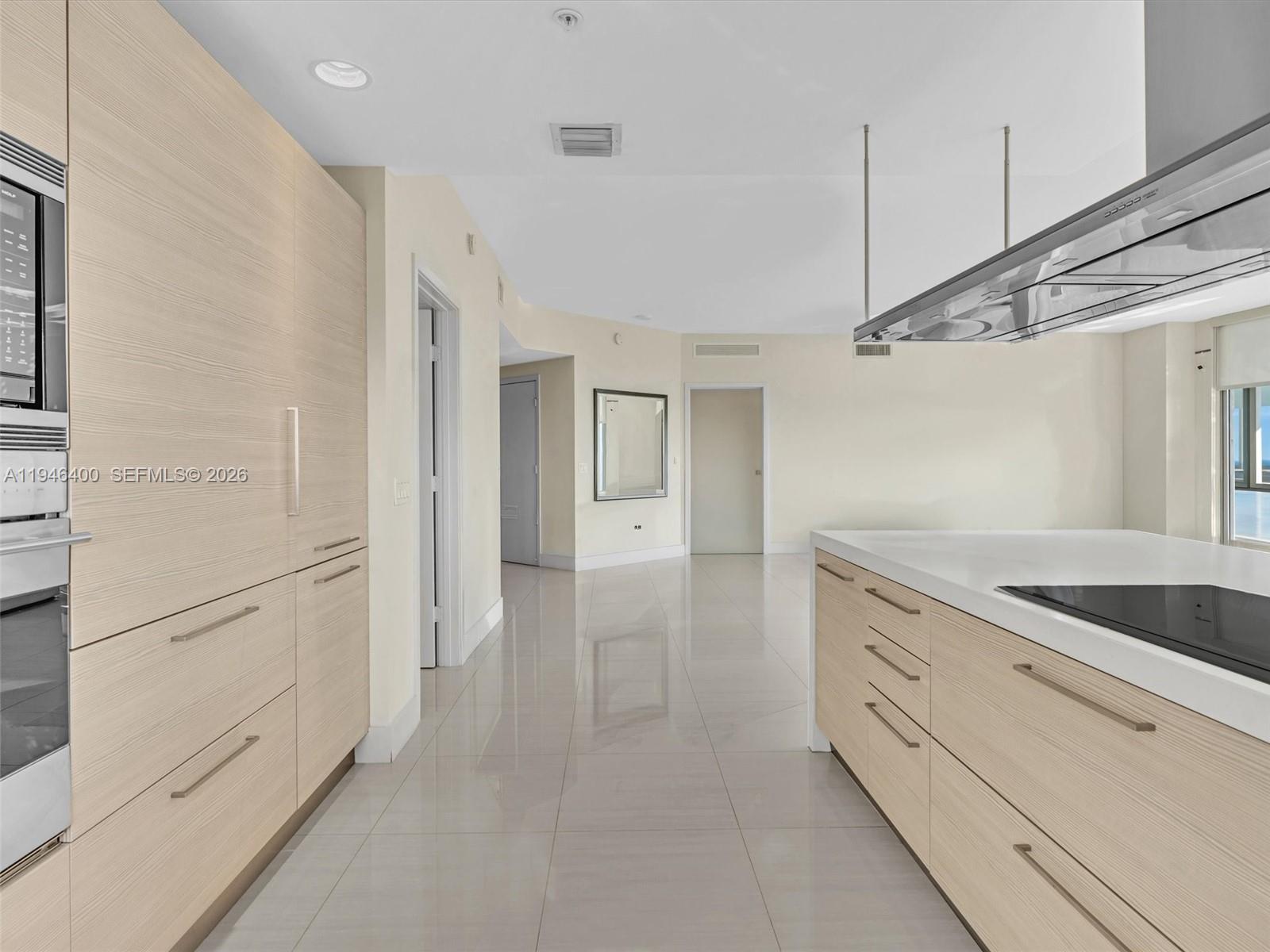 17301 Biscayne Blvd #2301, North Miami Beach FL 33160