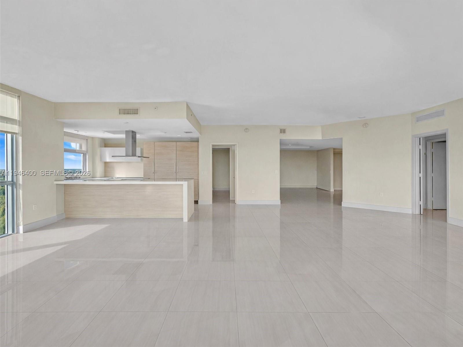 17301 Biscayne Blvd #2301, North Miami Beach FL 33160