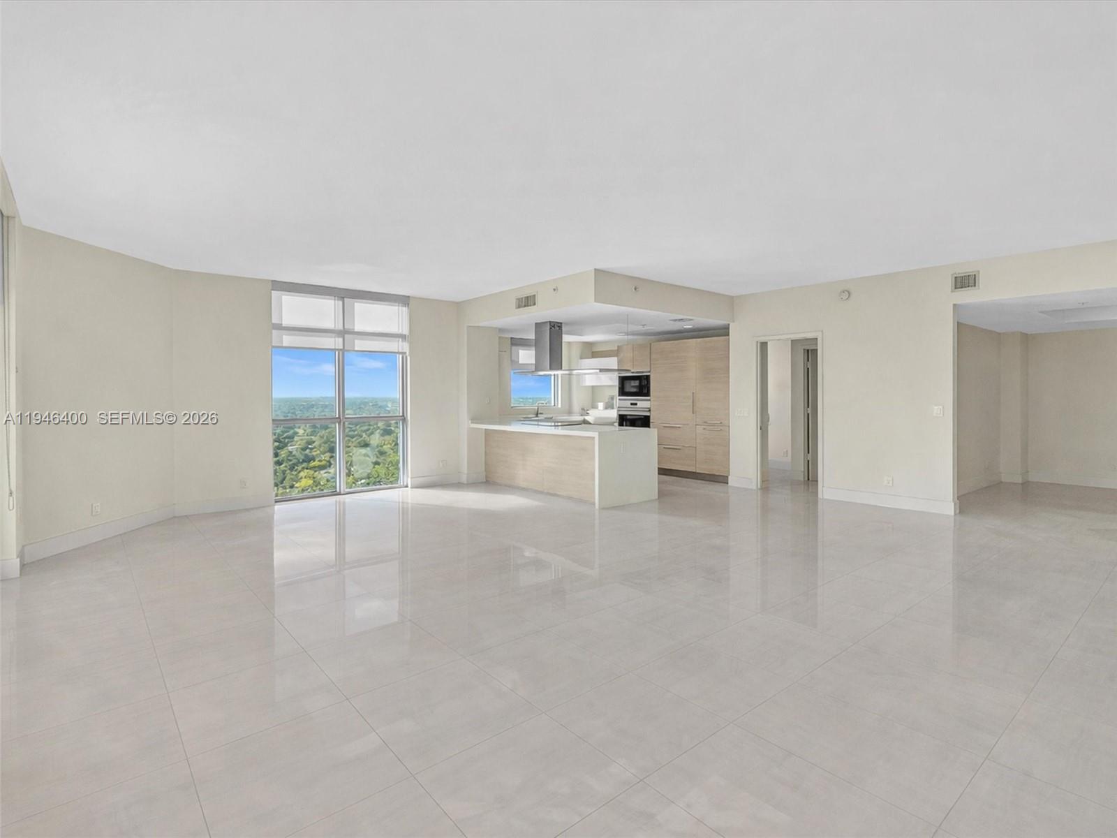 17301 Biscayne Blvd #2301, North Miami Beach FL 33160