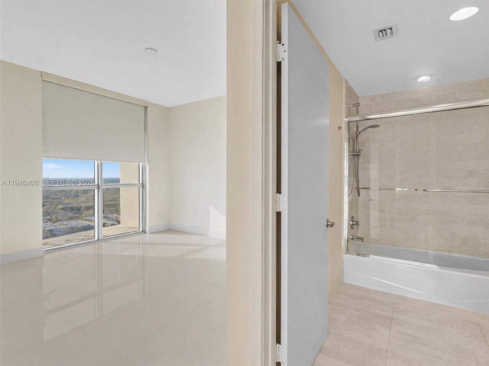 17301 Biscayne Blvd #2301, North Miami Beach FL 33160