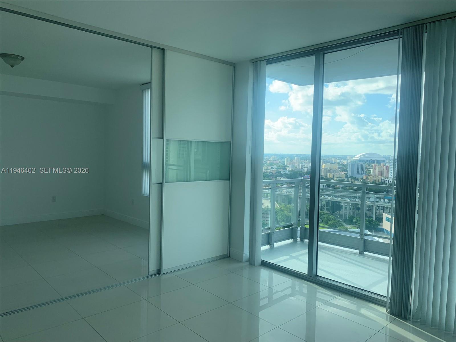 90 SW 3rd St #2305, Miami FL 33130