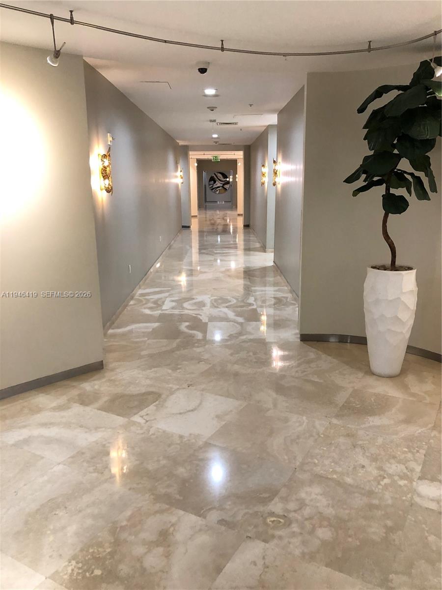 Bal Harbour FL 33154 - A11946419