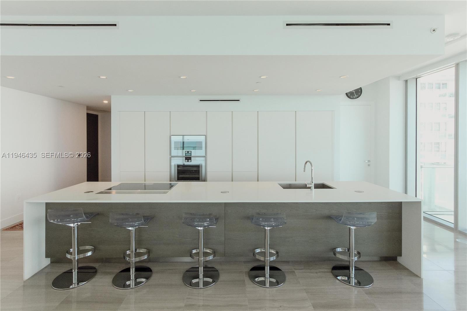 6901 Collins Ave #901, Miami Beach FL 33141