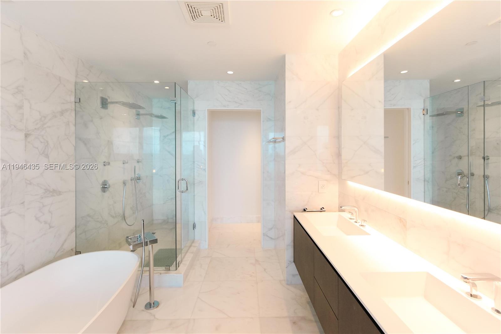 6901 Collins Ave #901, Miami Beach FL 33141